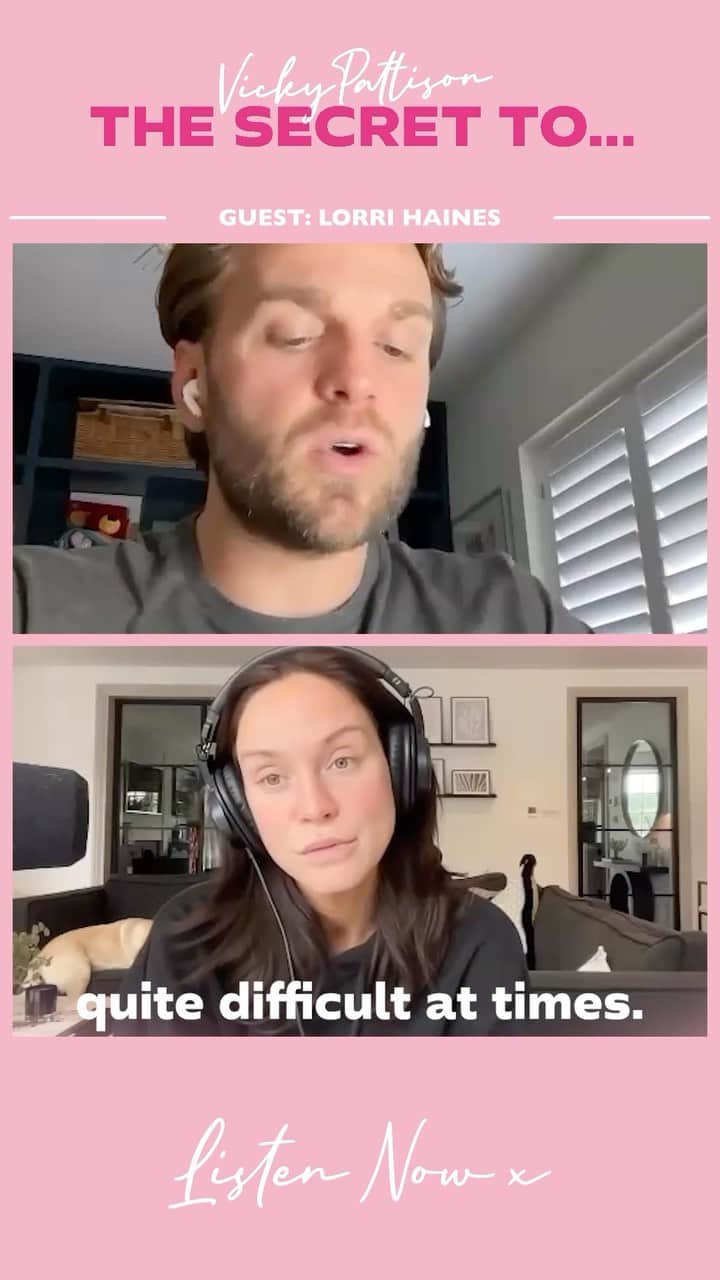 ヴィッキー・パティソンのインスタグラム：「This week on @thesecrettopod we welcome @lozzahaines to talk about the dynamics of building a successful blended family, along with some lovely insights into the life he shares with @fernemccann and how he's finding his feet in a brand new space.   It's a lovely episode and the link to listen is in my bio and on my insta story. But as always @thesecrettopod is available to listen to wherever you get your podcasts 💕🎙️」