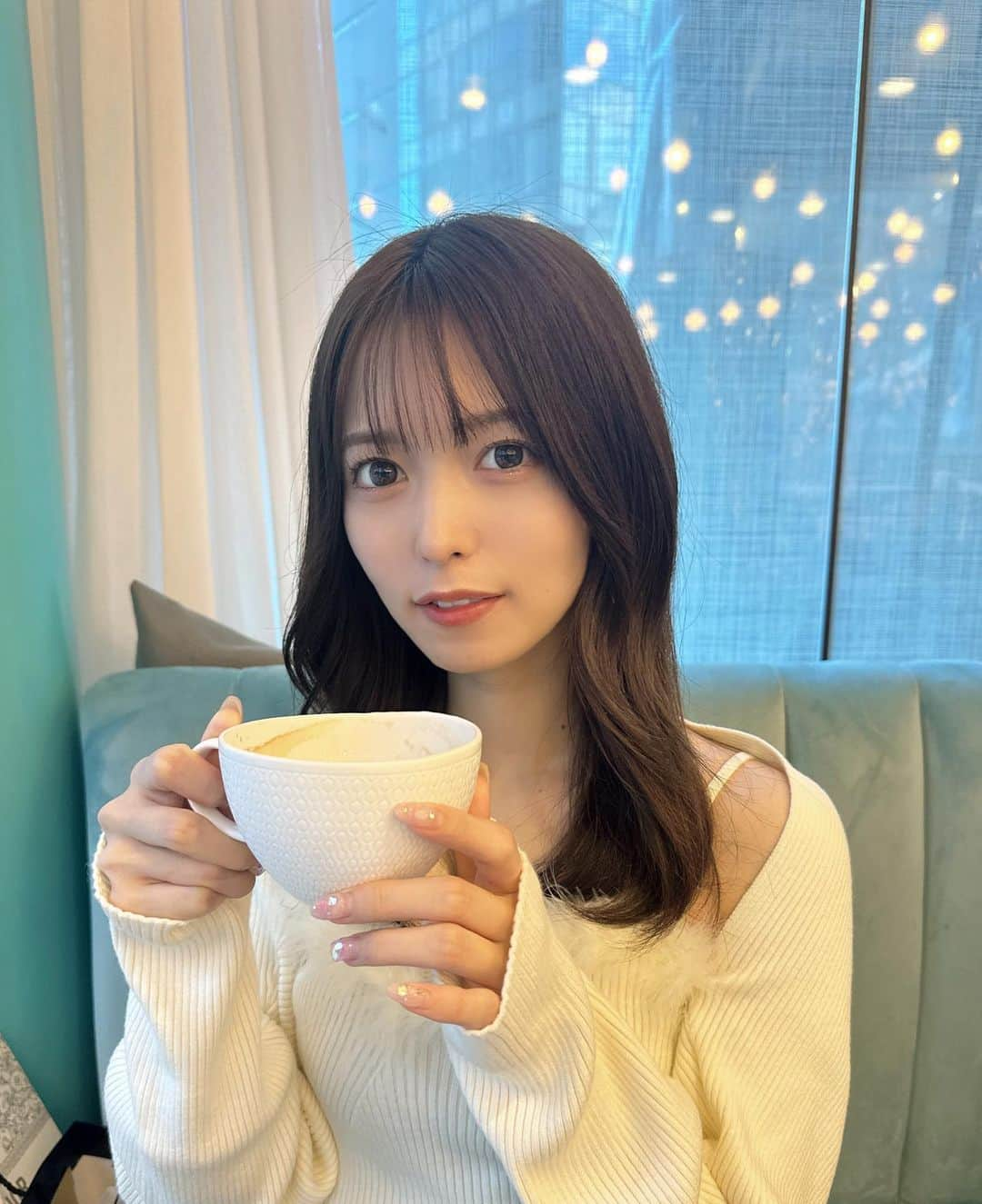 新井椎夏のインスタグラム：「コーヒー飲めるよ☕️ ミルクは沢山入れた🥛」