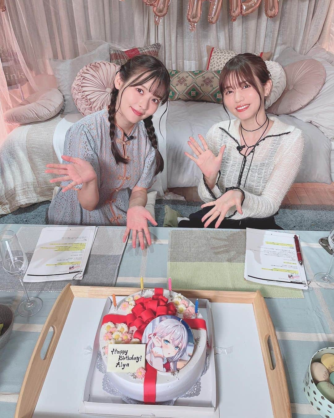 上坂すみれさんのインスタグラム写真 - (上坂すみれInstagram)「アーリャさんのお誕生日スペシャル配信、ありがとうございました〜っ！！ ゆきよさん、そしてみなさまと盛大にアーリャさんをお祝いすることができて楽しいお時間でした！ そしてそして、TVアニメも2024年4月放送です！！ あっという間に…逢えますね！！ どうぞ、ロシデレの胸キュン世界をお楽しみにお待ちくださいっ！  #ロシデレ」11月7日 21時52分 - uesaka_sumire