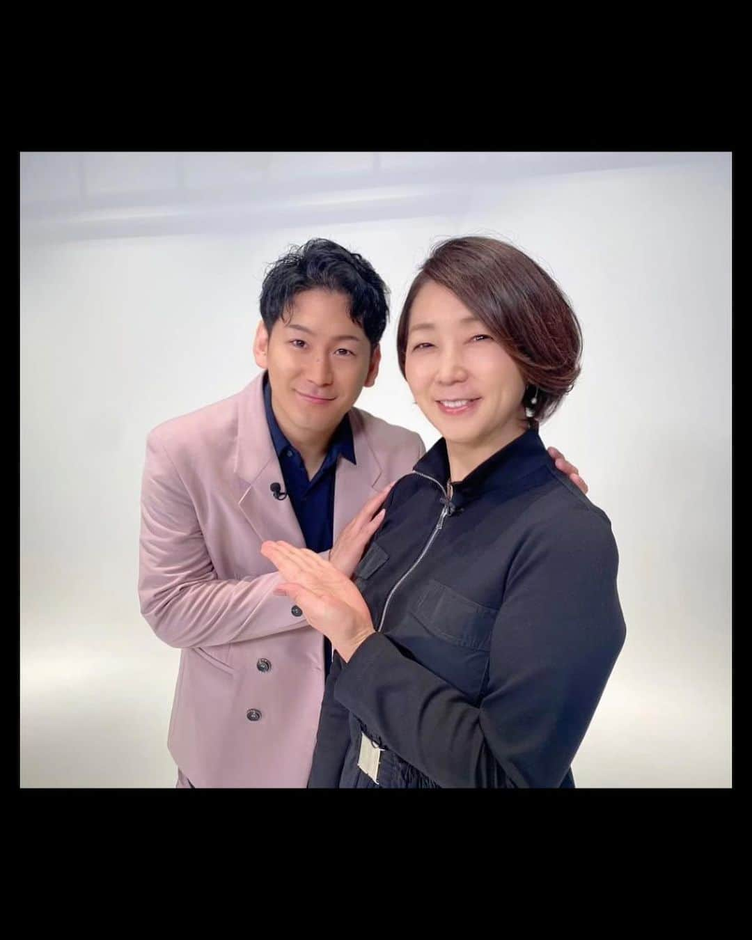 小野田龍之介さんのインスタグラム写真 - (小野田龍之介Instagram)「.  加美乃素presents 『ミュージカル&トーク』  YouTubeにて絶賛配信中⭐️  ベートーヴェンで相手役の実咲凜音嬢と共にゲスト出演させていただいております！！ (番組収録時…まだお会いするの2度目でした笑笑)  MCは中井美穂さん！ 久しぶりに再会でき お二人に挟まれてトークするのは なんだか宝塚の番組に飛び込ませていただいた気分でした😂  とにかく喋ってますので、各回ご覧いただきお楽しみいただけたら幸いです🎈 ＊ ＊ ＊ #加美乃素  #ミュージカル #トーク  #MC  #中井美穂   #ゲスト  #ミュージカル  #ベートーヴェン  #musical  #Beethoven  #実咲凜音  #小野田龍之介   #スタイリスト  @shingo_tsuno  #衣装  スーツ @zarny_collection #zarny #zarnycollection シャツ @meagratia @pr.artos   #ヘアメイク  @eclat_daikanyama」11月7日 22時05分 - ryunosuke_onoda