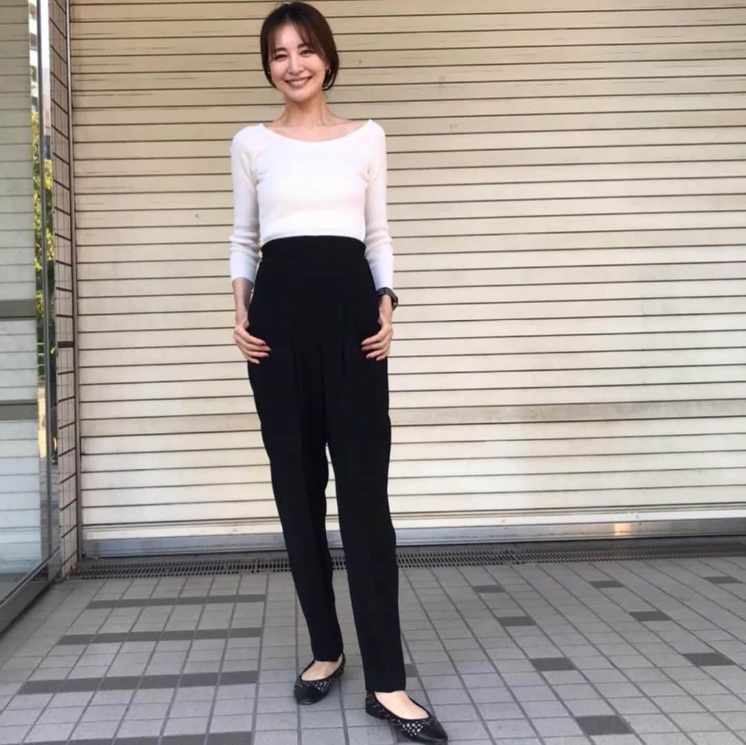 園原ゆかりさんのインスタグラム写真 - (園原ゆかりInstagram)「クライアントさんにInstagram見てますって言っていただくけれど、キャスティングに使えそうな写真ぜんぜん載せてないから無加工無修正ノンフィルターで載せておきます笑  髪の毛は結べるくらいには長くしておきますが今後少し切る予定です（見えてないですね笑）  プロフィールにあるサイズと変動ないです  宜しくお願い申し上げます！ 🙏  #マネージャーさんのiPhone  #宣伝材料写真 #宣材写真 #無加工  #無修正  #ノンフィルター #コンポジット  #事務所のコンポジが古すぎるのでできればInstagramで見て欲しいです」11月7日 22時10分 - yucari0108