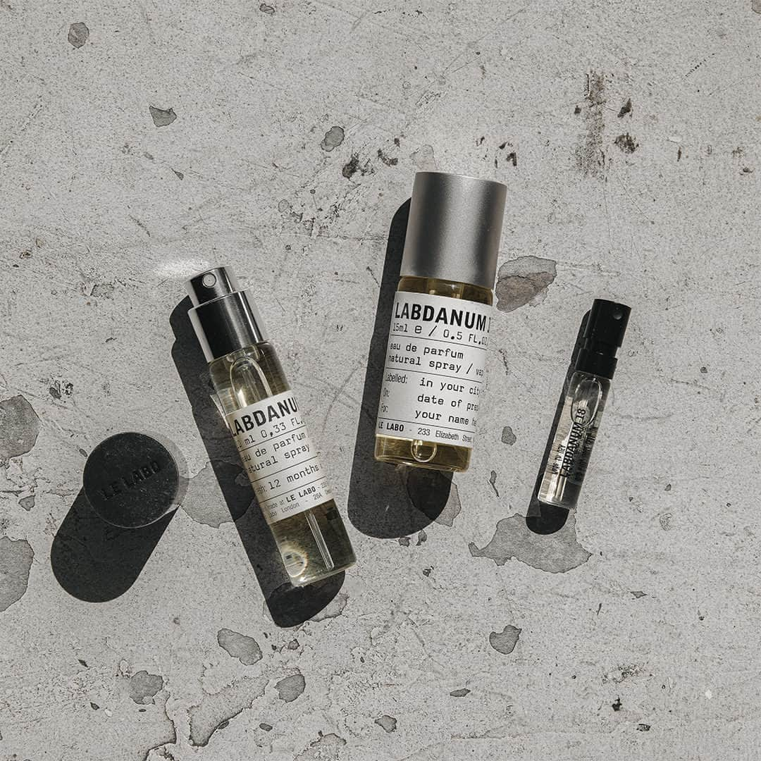 ルラボさんのインスタグラム写真 - (ルラボInstagram)「Small-sized solutions for the full-size commitment-phobes among us.  #wegotyou #takeyourtime #enjoythesmells #1.5ml10ml15ml #allscentsavailable」11月7日 23時00分 - lelabofragrances