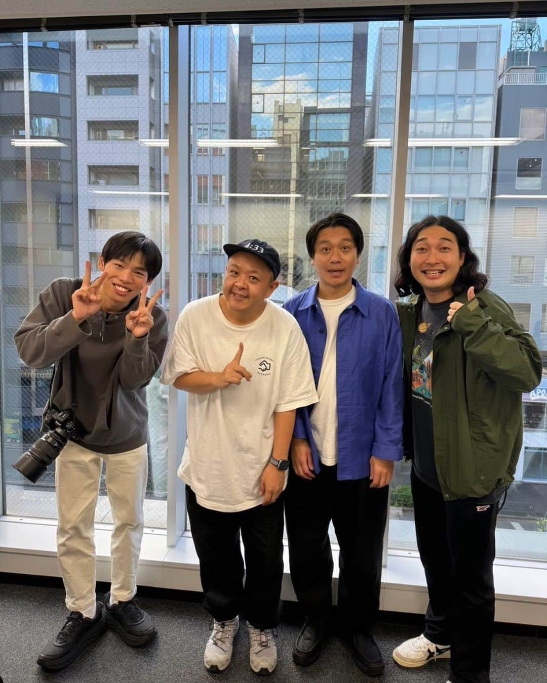 児玉智洋さんのインスタグラム写真 - (児玉智洋Instagram)「『かが屋の鶴の間』呼んでもらいました！  今度いっぱい聞いて下さい！！ かが屋、大好きです。。」11月7日 22時42分 - damadama456