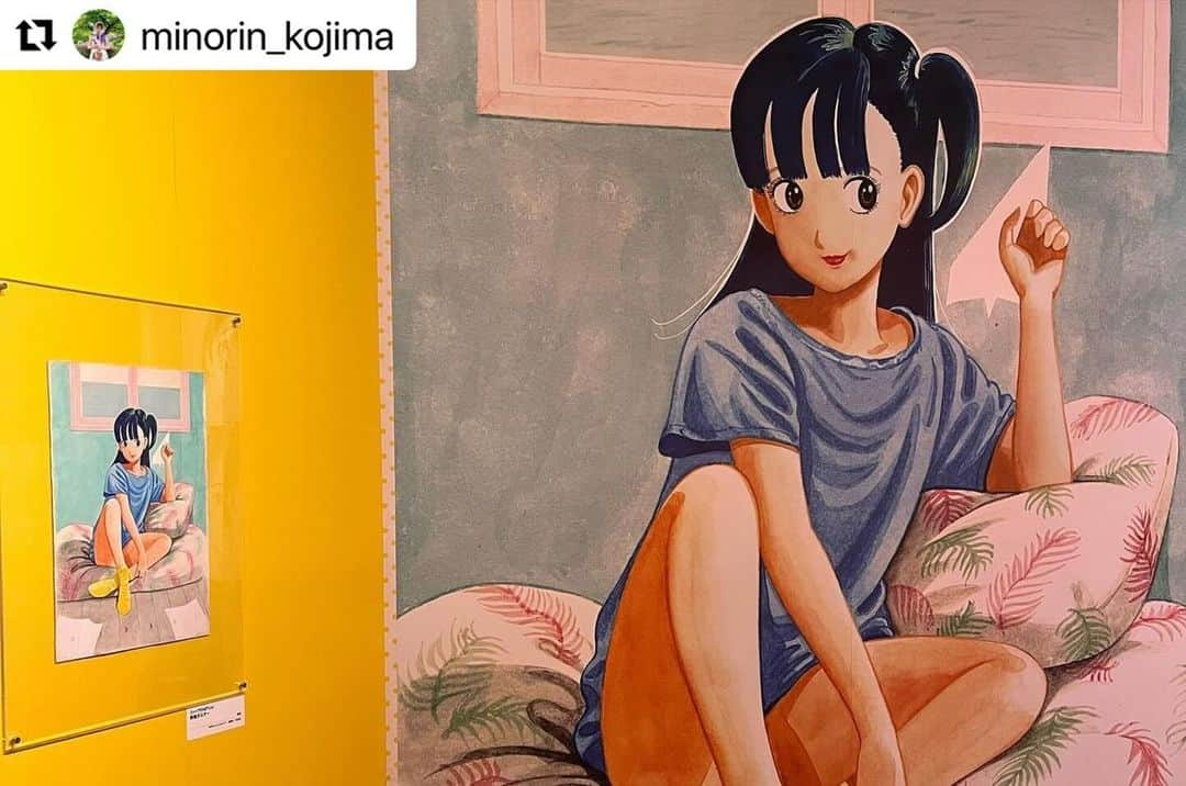 江口寿史さんのインスタグラム写真 - (江口寿史Instagram)「嬉しい感想☺️  #Repost @minorin_kojima with @use.repost ・・・ 🎨  彼に誘われて 「江口寿史 ノット・コンプリーテッド展」へ  CDジャケのイメージで止まっていた 私の江口寿史像。  瑞々しい色彩や細かくしなやかな書き込みの線、 原画から伝わるパワーとキュートさ。  帰りにはコミックスを読み漁りたくなってました📚  特に印象に残ったのが 青春時代を共に過ごしたであろうおじさま達が 原画を見て声を出して笑っていた事。  原画をちゃんと＂漫画＂として見て 笑いまで生むパワーって凄まじいよ。  PS.江口寿史セレクト館内BGM最ッ高！やりすぎです。」11月7日 22時43分 - egutihisasi