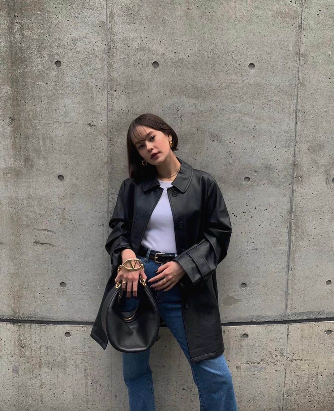 emmaのインスタグラム：「🌙✨ @maisonvalentino ✨🌙  #VLogoMoonBag #PR」