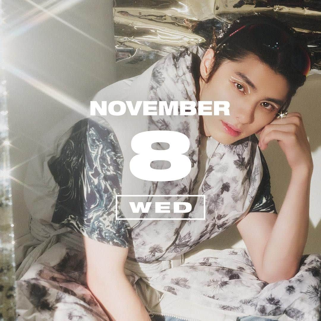 NYLON JAPANさんのインスタグラム写真 - (NYLON JAPANInstagram)「11月8日は『レントゲンの日』。1895年にドイツの物理学者、ヴィルヘルム・レントゲン博士がX線を発見した日。別の実験をしているときに、偶然見つけられた光線なんだとか。体の中を映し出すレントゲンをイメージしたルックで、本田響矢がお祝い！  NYLON.JPでは「365日、毎日がアニバーサリー」をテーマに、ファッショナブルでユニークなスタイリングを毎日提案しているよ！  nylon.jp/365/2023/1108  MODEL：KYOYA HONDA @k__y__o__y__a.h  #365anniversary #fashion #makeup #bomdiaeauty#style #今日は何の日 #make #nylonjapan #nylonjp #coordinated #coordinates#ootd #outfit #coordinate  #photography #beautiful #photooftheday」11月8日 0時00分 - nylonjapan