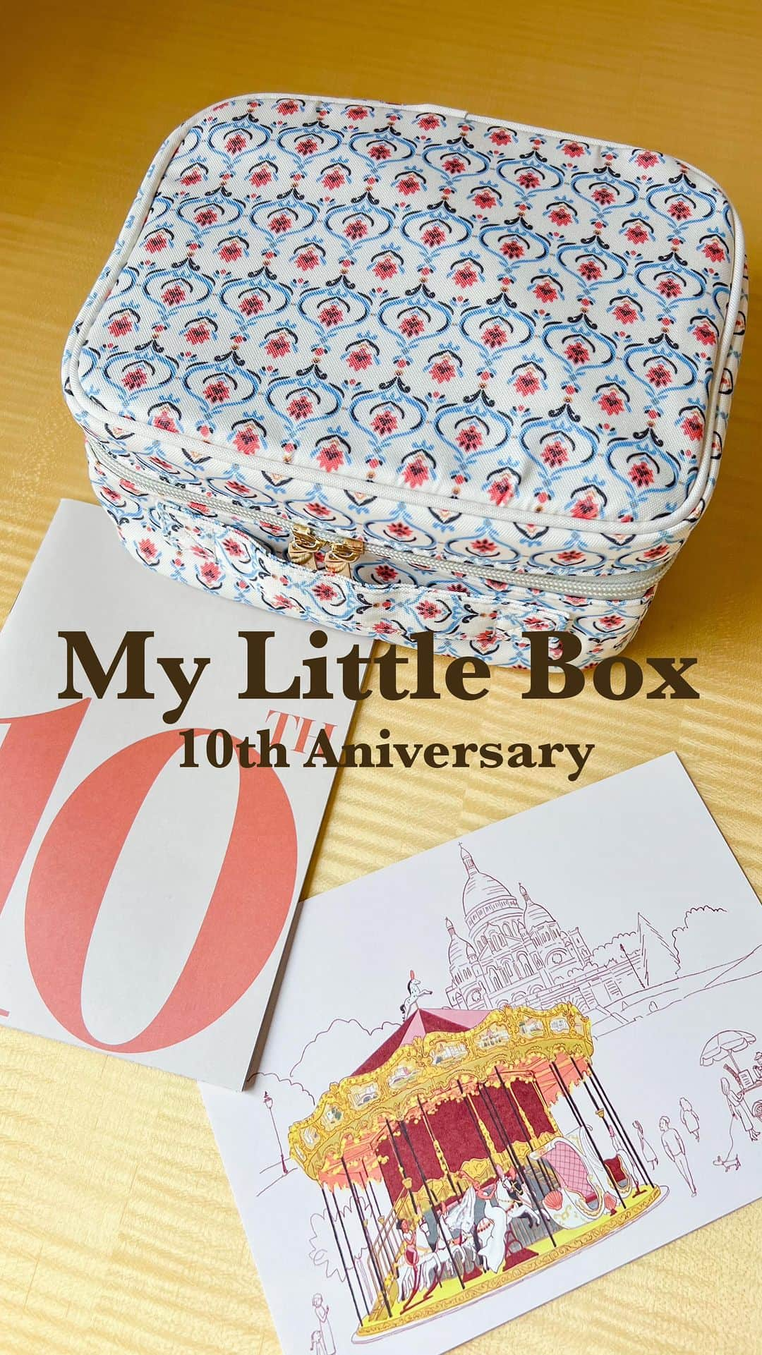 泉マリコのインスタグラム：「毎月楽しみにしている @my_little_box_japan  日本上陸10周年🎉✨おめでとうございます‼️ . アニバーサリーに相応しい豪華すぎるBOXが届きました🥹🎁お洒落なバニティバッグには憧れコスメがぎゅう詰め‼️  ■ @mgb_skin シカバリアクリームプロ ■ @mimc_natural ミネラルレイザーバーム ■ @moroccanoil_jp モロッカンオイルマジカルミニ ■ @waphyto_japan ハンドクリーム ■I'm La Floria デリケートボディウォッシュ、デリケートボディクリームミニセット ■ @nealsyardremedies アロマパルス ウーマンズバランス ■メイクアップスポンジ . . 全部今すぐ使いたい🥰💭 マイリトルBOXはいつもワクワクするようなアイテムを届けてくれて、心に元気をチャージしてくれます✨✨ これからも楽しみにしています🫶 . . #pr #mylittlebox #マイリトルボックス #サブスクリプション #10周年おめでとう」