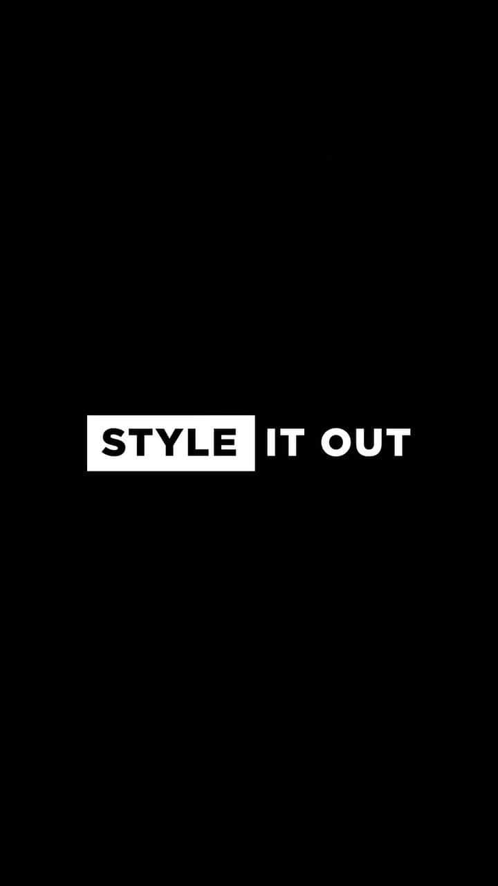 UMBROのインスタグラム：「How do you wear your favourite 💎💎 jersey?   Dressed down with denim, styled-up with tailoring, we want you to show us 📸.  To enter:  - Tag us in a post (photo or clip) showing us how you wear your favourite Umbro jersey.  - Add #styleitout to your caption.  The most unique and interesting outfits will be entered into a public vote where our top 3 will each win a selection off 11 of the latest jerseys.  We’ll also be serving up outfit selections from content creators  to inspire you.   Entries close on 14.11.23 at Midnight UK Time.   Finalists will be notified by DM on 17.11.23. Full terms and conditions apply, for more info visit www.umbro.com/get-involved/campaigns/style-it-out  #umbro #styleitout」