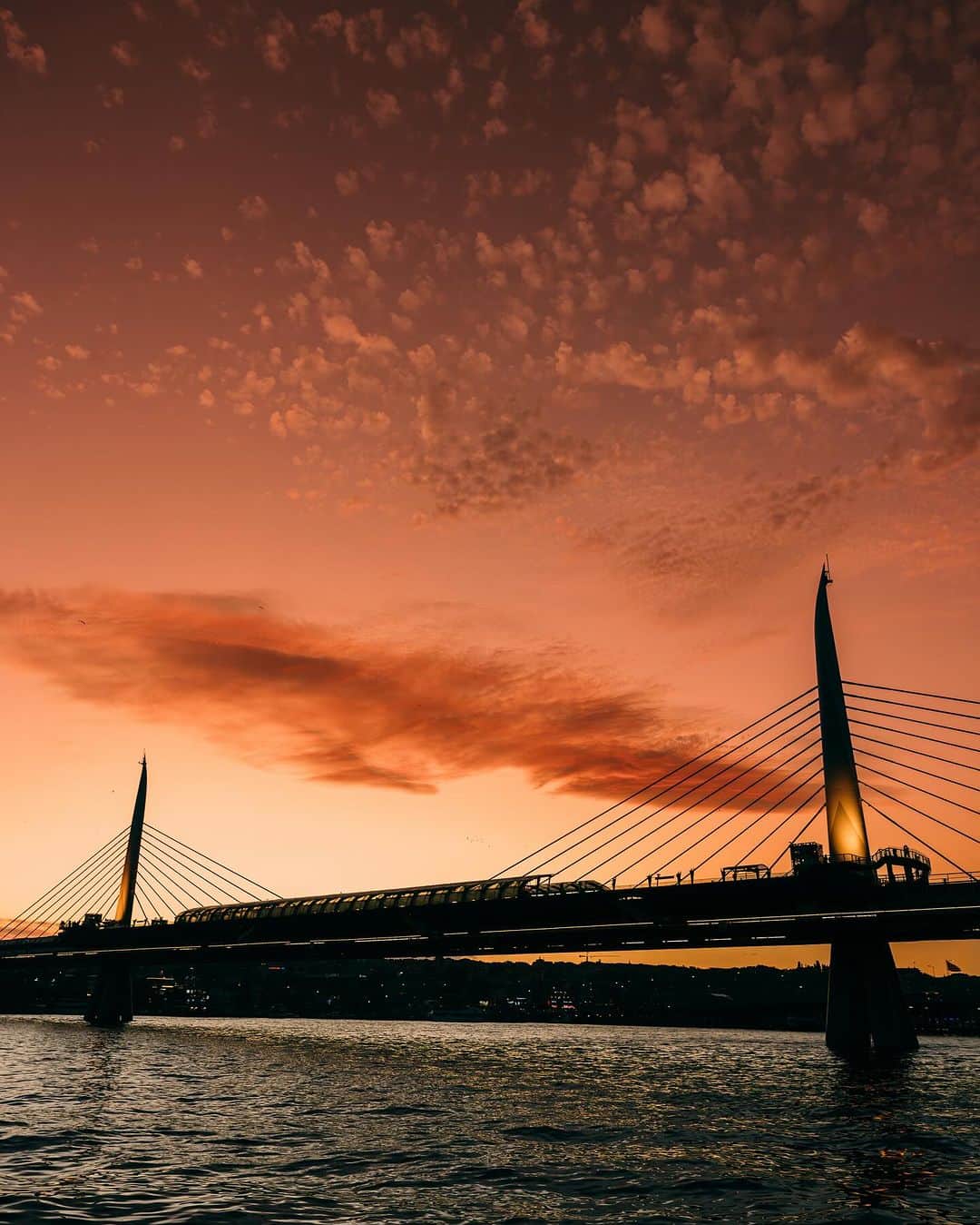 trashのインスタグラム：「İSTANBUL」