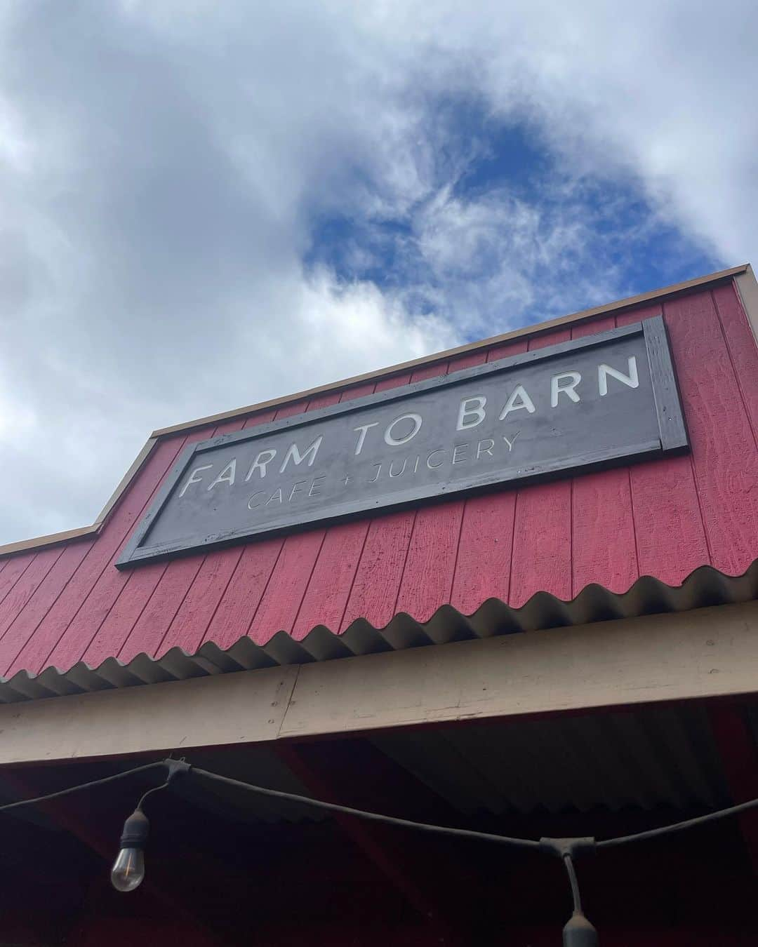 西岡剛さんのインスタグラム写真 - (西岡剛Instagram)「#farmtobarm  #ロコモコ #西岡剛」11月8日 3時04分 - tsuyoshinishioka_official