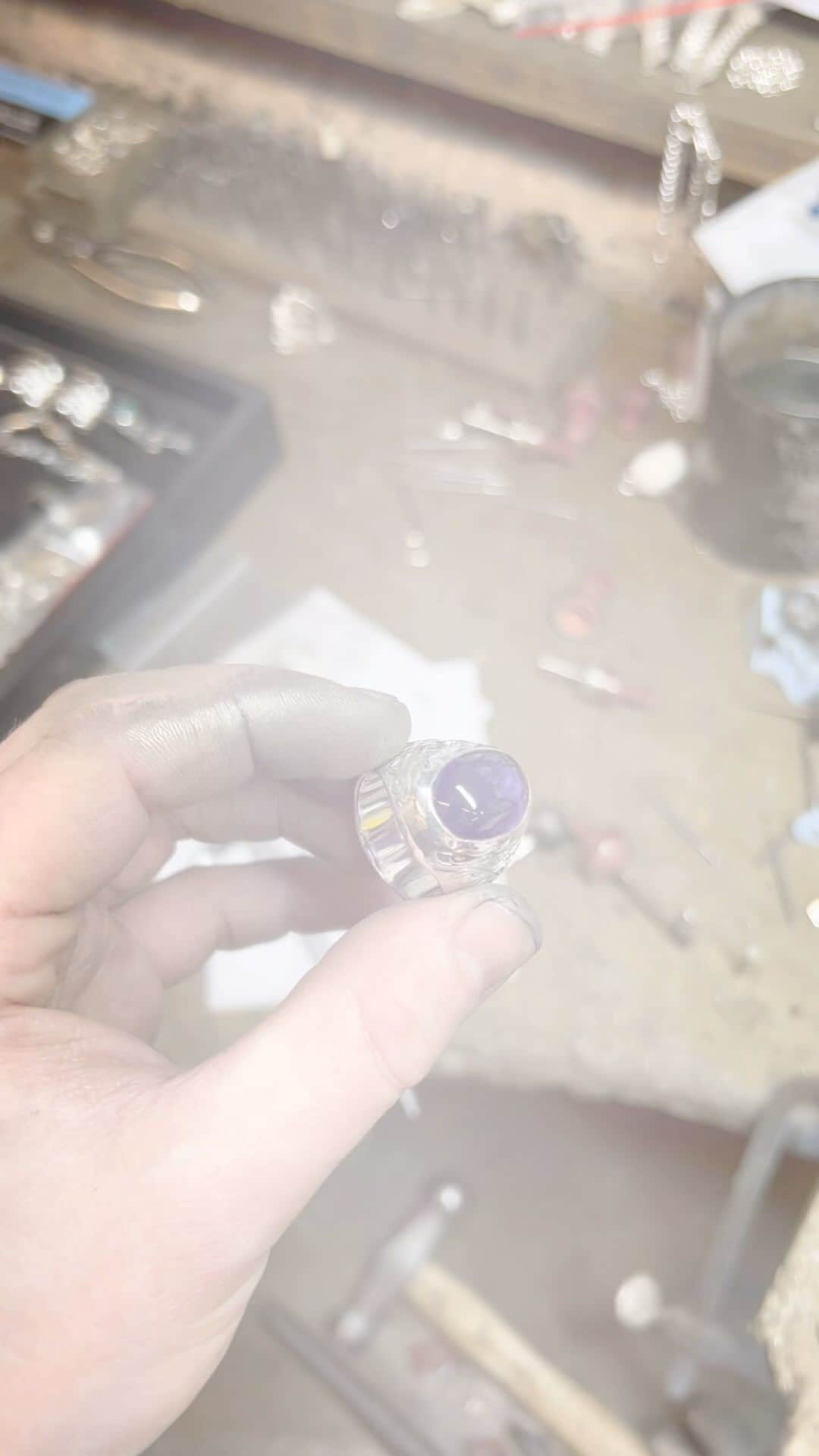 クレイジーピッグのインスタグラム：「We love a good gem at CPD 🇬🇧 . . . . #skull #ring #silver #gem #gemstone #amethyst #labradorite #gothic #metal #biker #jewellery」