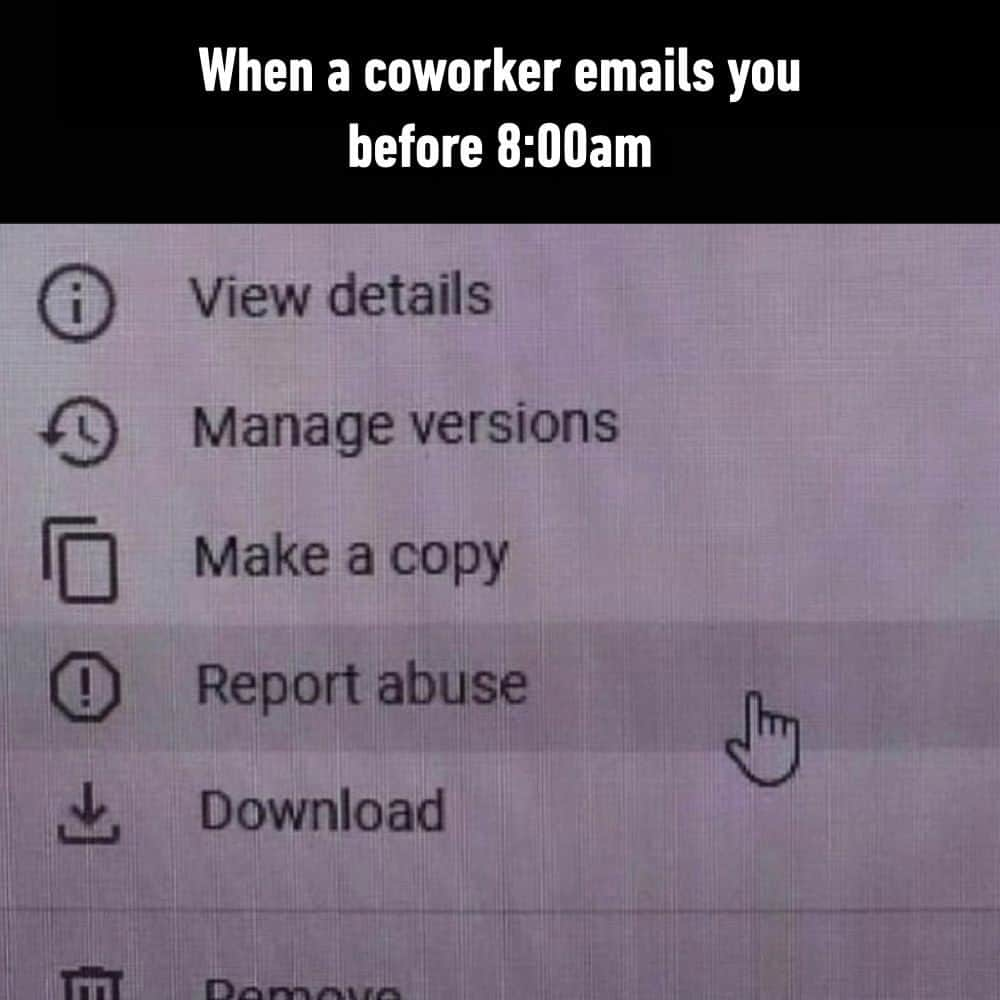 9GAGさんのインスタグラム写真 - (9GAGInstagram)「Won't reply until I clock in  - #coworkers #colleagues #email #work #memes #9gag」11月8日 4時00分 - 9gag