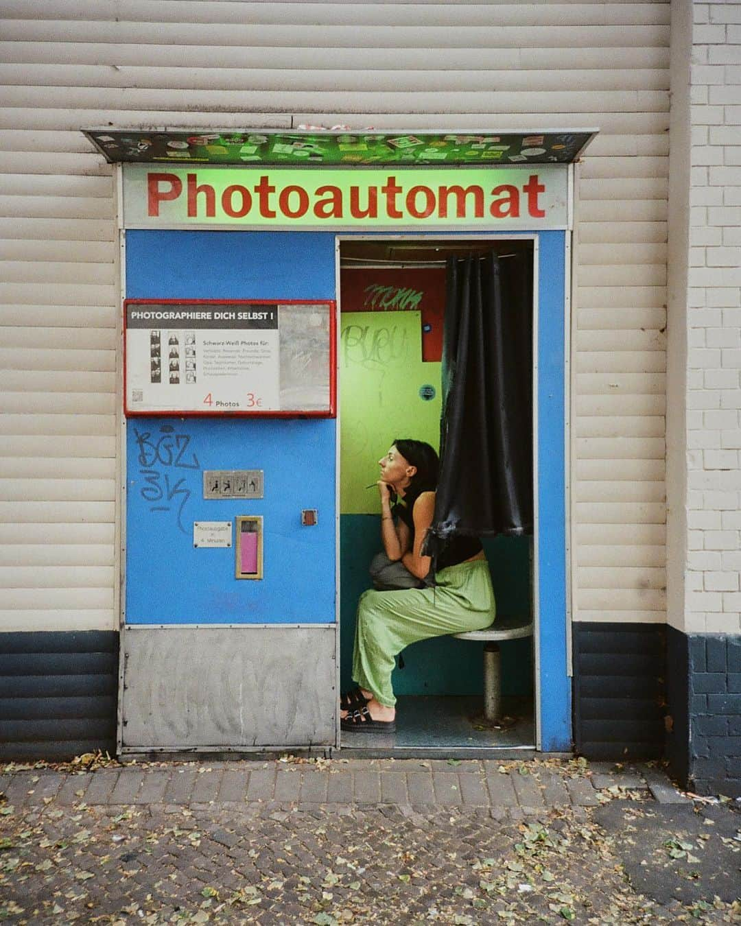 アンナ・キールバシンスカのインスタグラム：「Once upon a time in Berlin 👽  Fot. @aleksandra___k」