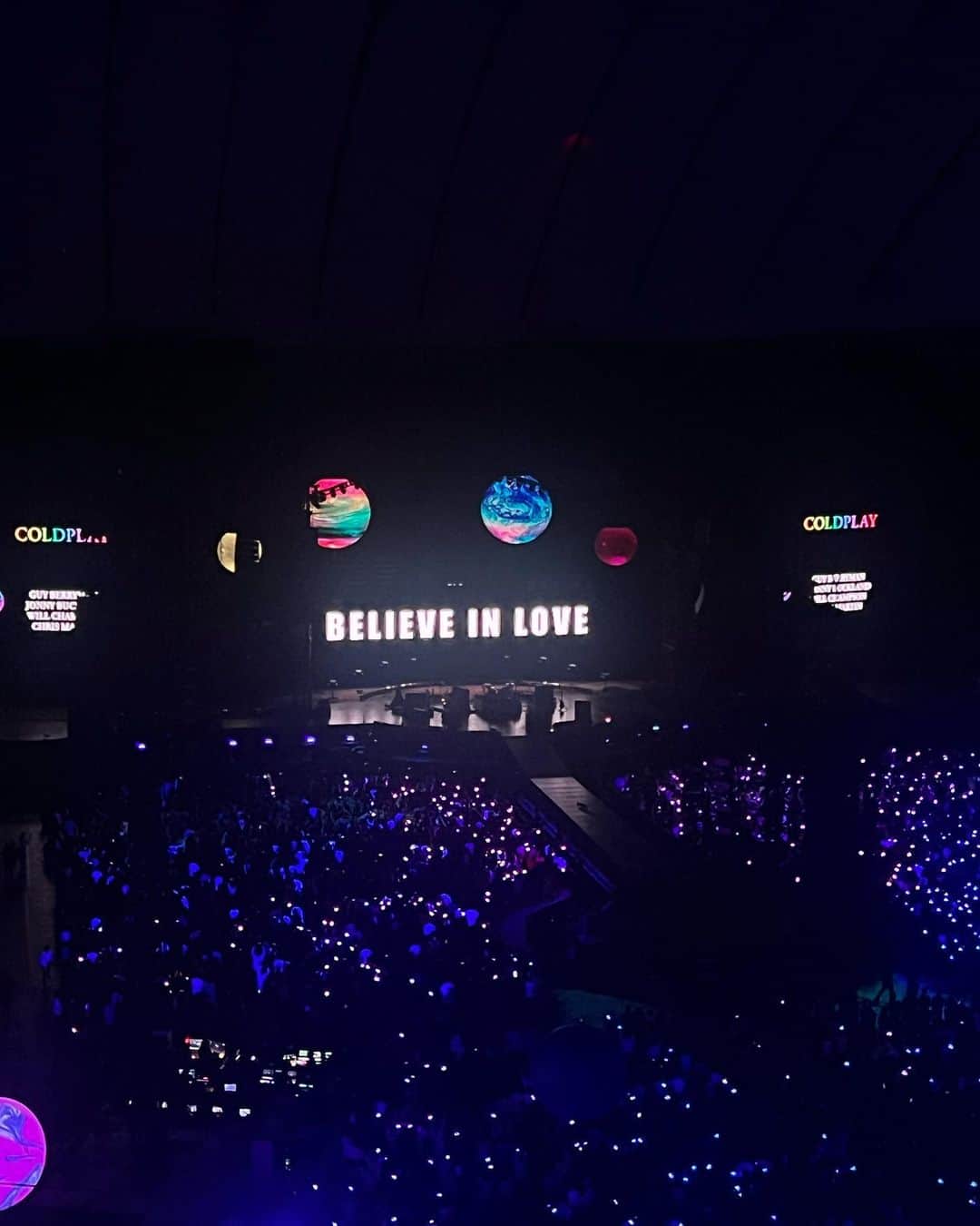 Prilly Latuconsinaさんのインスタグラム写真 - (Prilly LatuconsinaInstagram)「Magical night! 💫⭐️#ColdplayTokyo」11月8日 15時19分 - prillylatuconsina96