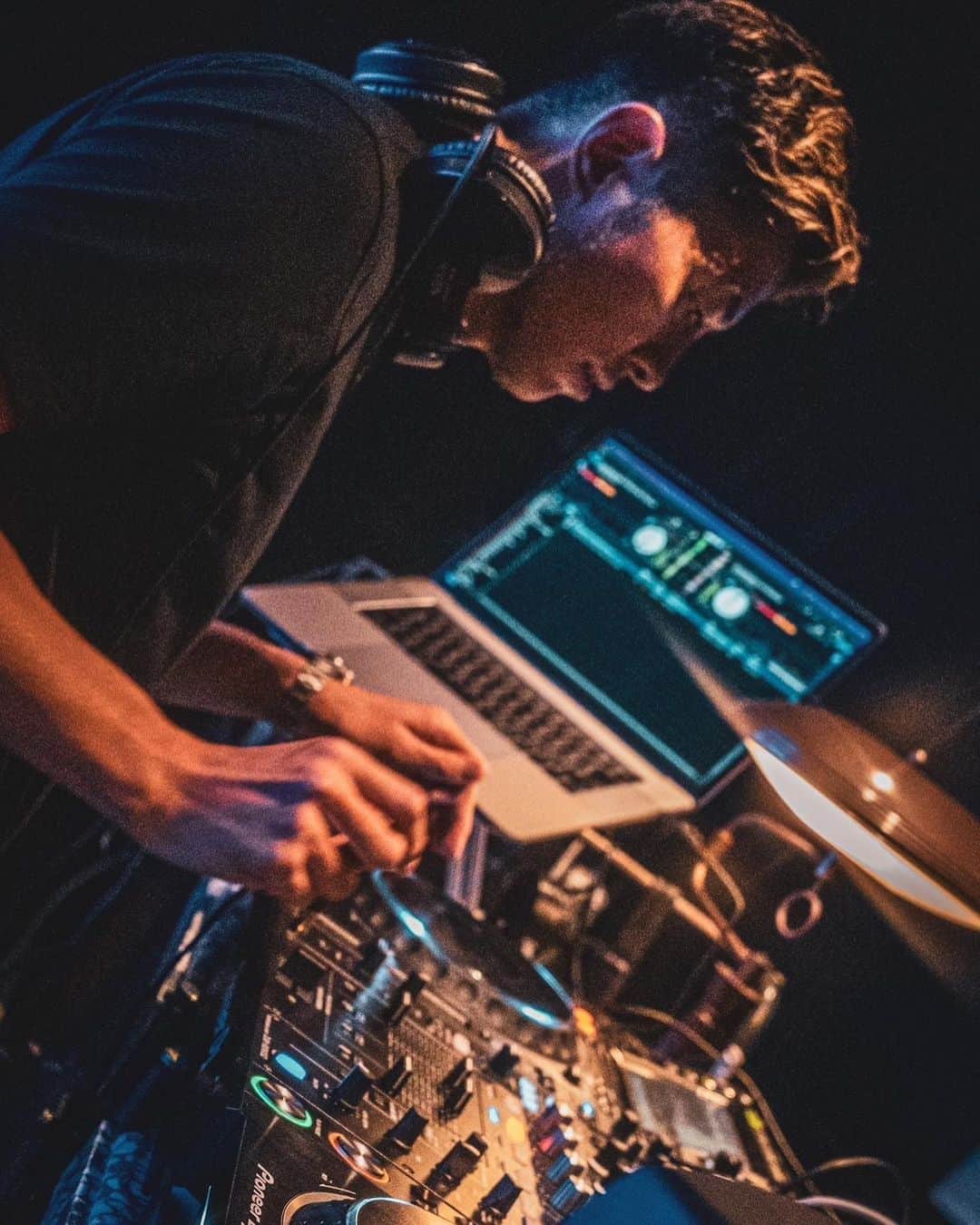 DJKROのグルメインスタ