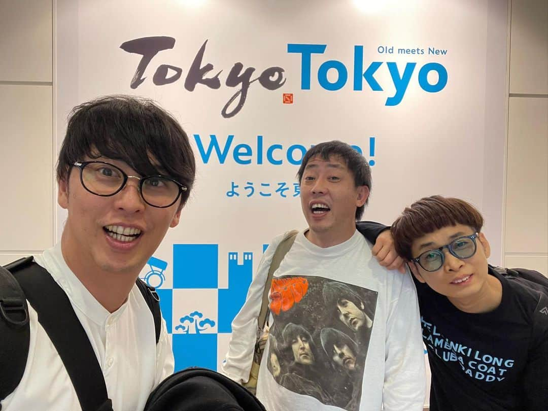 屋敷裕政さんのインスタグラム写真 - (屋敷裕政Instagram)「韓国旅行楽しかった  色んな日本人の方に会ったけど、男3人で韓国来とる人はマジで誰もおらんかった  帰ってきてノンストップで10時間寝た  カムサハムニダ  #森屋Bハムニダ」11月8日 13時49分 - nyyashiki