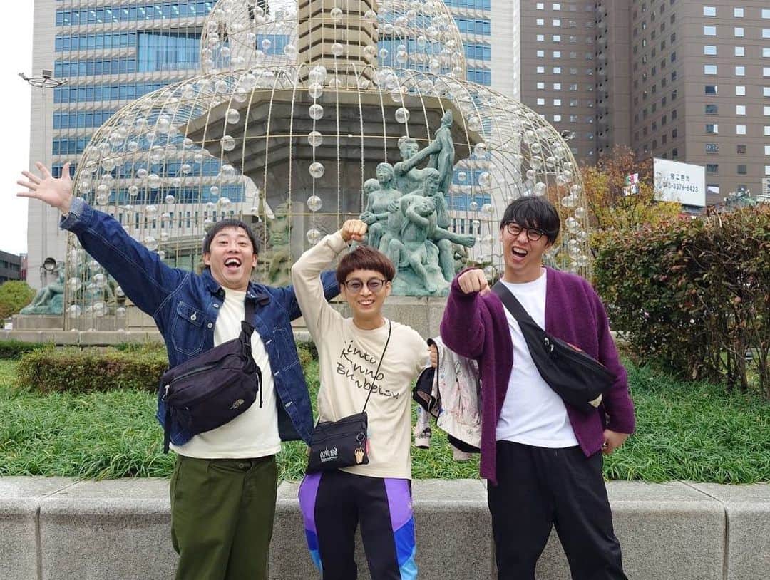 屋敷裕政さんのインスタグラム写真 - (屋敷裕政Instagram)「韓国旅行楽しかった  色んな日本人の方に会ったけど、男3人で韓国来とる人はマジで誰もおらんかった  帰ってきてノンストップで10時間寝た  カムサハムニダ  #森屋Bハムニダ」11月8日 13時49分 - nyyashiki