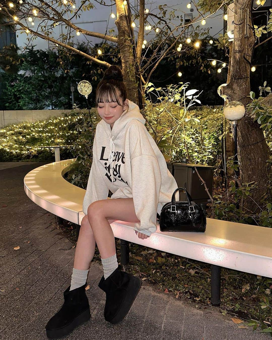 PyunA.(ぴょな)さんのインスタグラム写真 - (PyunA.(ぴょな)Instagram)「お気に入りのパーカー♡🐶  @shein_japan  Tops : sw2112067783328332 Bottoms : swshorts07190828735 Socks : si2307081380524394  クーポンコード：BFPJP272 利用期間：11/3〜12/31  " 試すたび、好きが見つかる。届くたび、好きが増えてく。 " #SHEIN1111sale #SHEINGoodFinds #SHEINforAll #loveshein #ad #saveinstyle」11月8日 19時00分 - _000919_