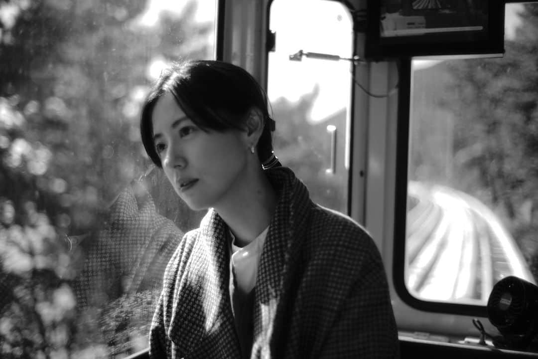 Allison Linのインスタグラム：「不斷地對話還有思考 就是 #演員們的旅行 #新節目敬請期待 #迪克斯娛樂  感謝賜照 @fan82114」