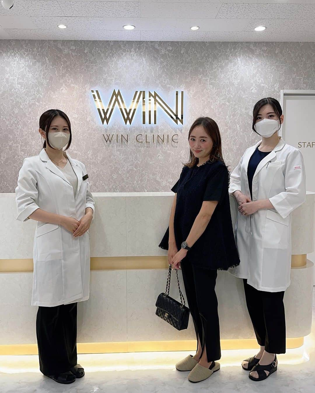 Keikooooooのインスタグラム：「. 先日 @winclinic.umeda さんへお邪魔させて頂き、 厚生労働省から認可されている 「ジェントルマックスプロプラス」を体験させて頂きました✨クリニック🏥と言うだけあって、出力が強いから深いところまでアプローチ出来るから、結果が違う‼︎ 最近では男性の脱毛も流行ってるみたいで、パパに話したら行きたいって言ってましたw👨🏻✨ 新しいクリニックなので、院内もすごく綺麗で清潔感があってスタッフの方も親身に話を聞いてくださって、本当に通いたいと感じました！ジェントルマックスプロプラスを導入されてるクリニックは中々無いので、それも人気みたいです♪ 場所も通いやすい立地で阪急梅田本店の近くでした✨ 近くの方は是非カウンセリングだけでも◎  ☑︎割引キャンペーンもあるみたいで \オープニングキャンペーン中♩ \平日割引、乗り換え割引etc　 ☑︎紹介コード「11118975」✨ カウンセリングの時に伝えてみて◎ 月額4,800円から通えるので、この機会に試してみたい方は凄くオススメです！  予約はこちらから↓ https://win-clinic.jp/lp-01/  #winclinic #winクリニック#大阪クリニック#ウィンクリニック#脱毛クリニック#ジェントルマックスプロプラス #pr」