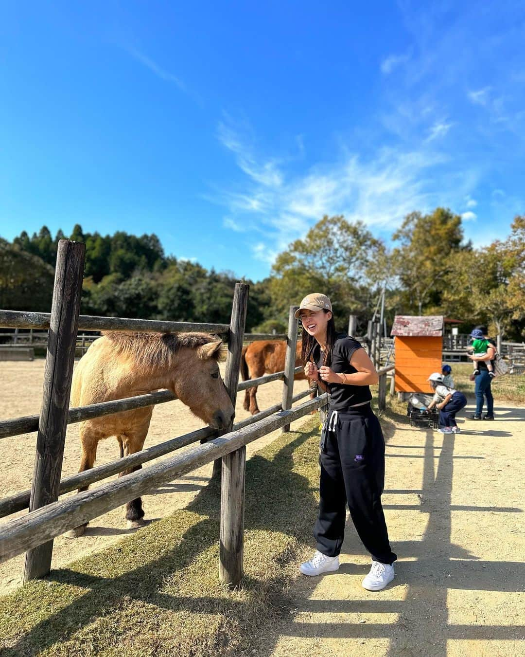 加賀其真美さんのインスタグラム写真 - (加賀其真美Instagram)「#動物好き 🐴❤️🐴❤️🐴」11月8日 15時04分 - mami_kagasono