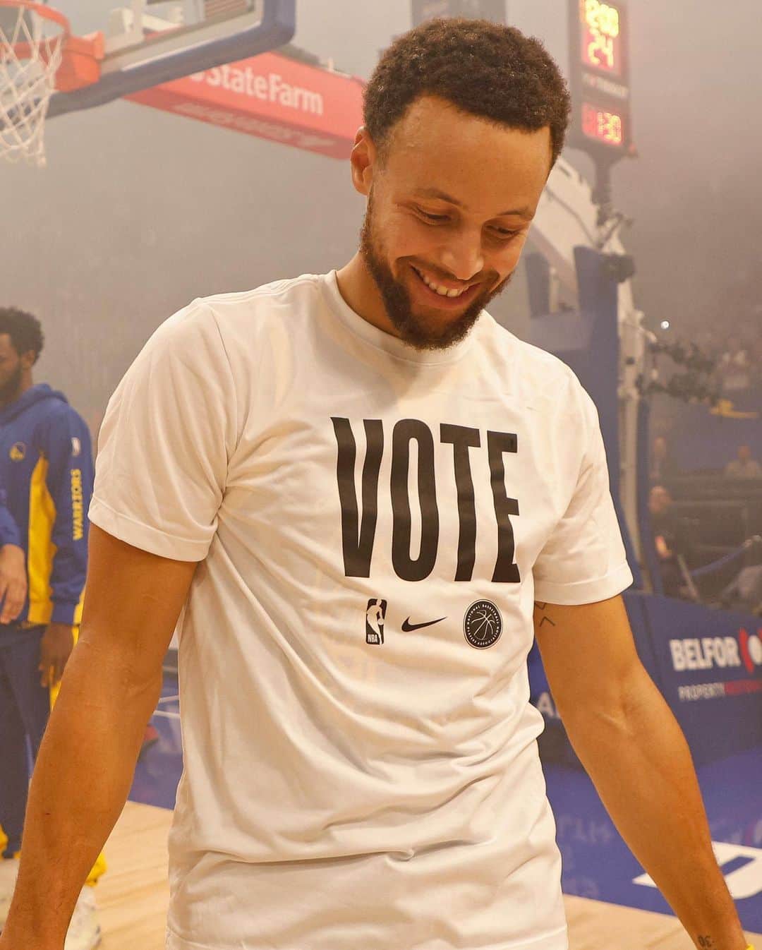 NBAのインスタグラム：「There’s still time to make your voice heard‼️ #GetInTheGameVote #ElectionDay」