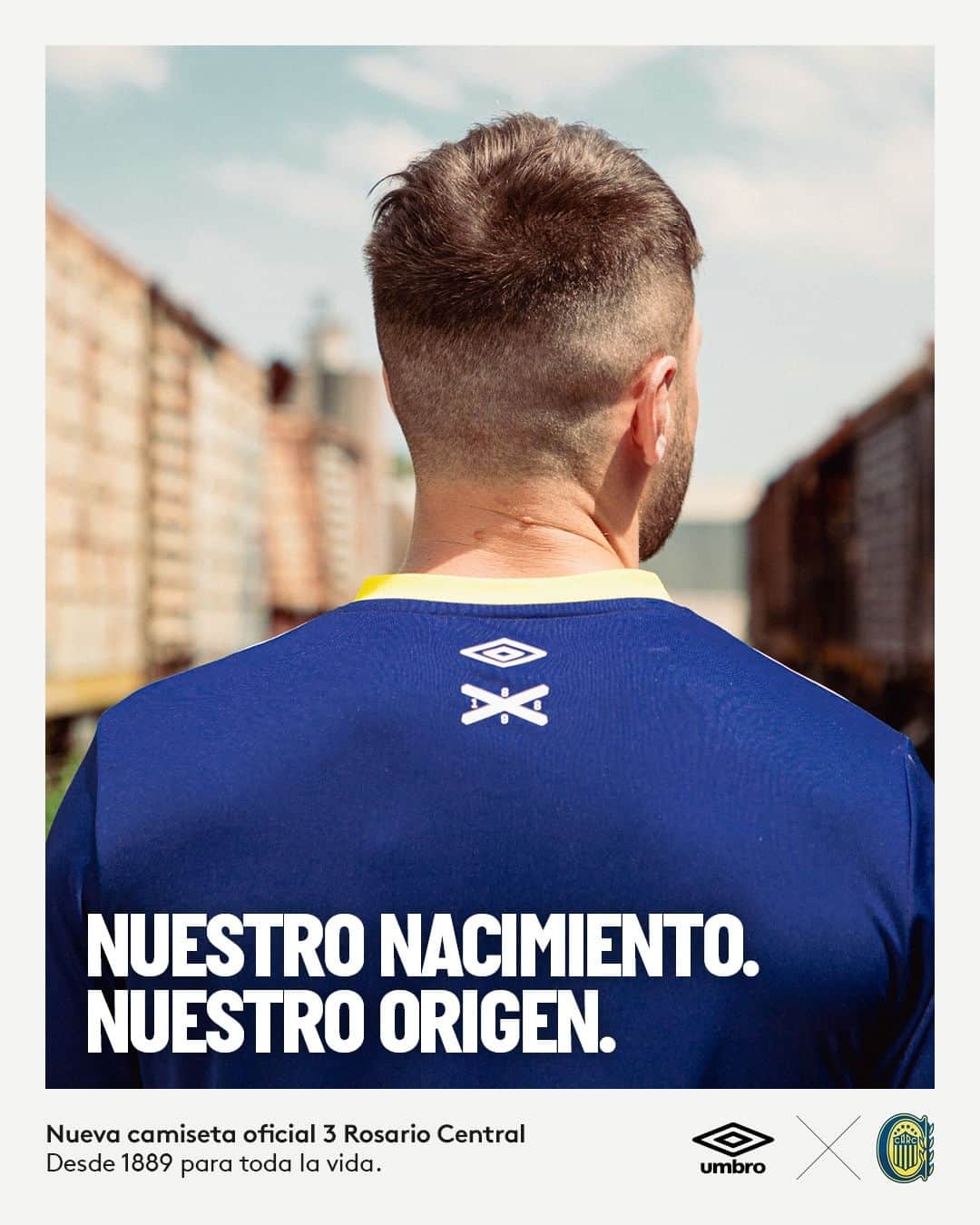 UMBROさんのインスタグラム写真 - (UMBROInstagram)「Our Birth. Our origins.  @rosariocentral 23/24 Third Jersey. Since 1889 and forever.   Available from 09.11.23 via tienda.umbro.co.ar  #umbro #thisisourgame #rosariocentral」11月8日 7時30分 - umbro