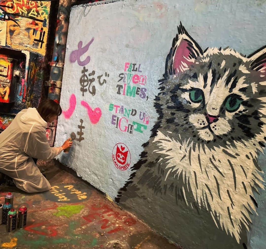 杏さんのインスタグラム写真 - (杏Instagram)「Memories of Street Art  #banksy」11月8日 8時19分 - annewatanabe_official