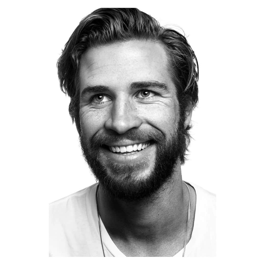 ランドール・スラヴィンさんのインスタグラム写真 - (ランドール・スラヴィンInstagram)「Liam Hemsworth」11月8日 9時03分 - randallslavin