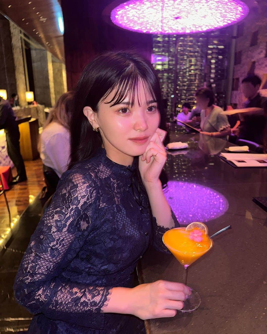 雪村彩音さんのインスタグラム写真 - (雪村彩音Instagram)「. adee🎶 . . #adee #intercontinental #intercontinentalhotel #osakabar #bar  . #훈련 #훈련부사관 #스타일  #오오티 #패션 #맞팔 #일상 #흑발 #맞팔 #데일리 #좋아요 #좋아요 #셀카 #셀스타그램 #좋아요반사 #여행 #카페 #패션 #인스타 #뷰티 #일본 #귀여워 #일상 #좋아요 #팔로우 #인스타푸드 #코디 #아웃핏 #패션스타그램」11月8日 9時48分 - ykmrayn411