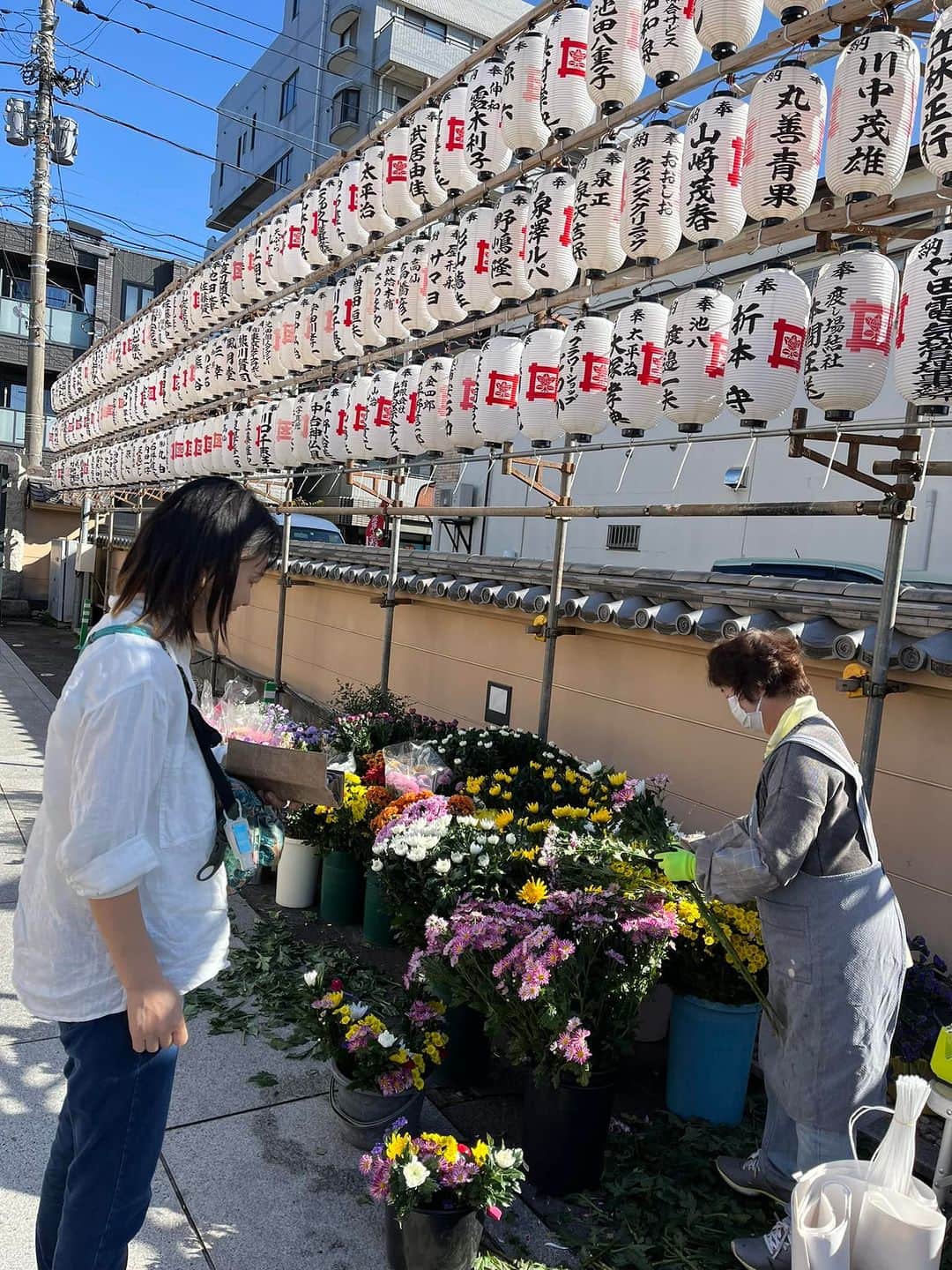 のインスタグラム：「お墓を綺麗にしてきました。 日曜日のお会式とライブが楽しみ🙏」