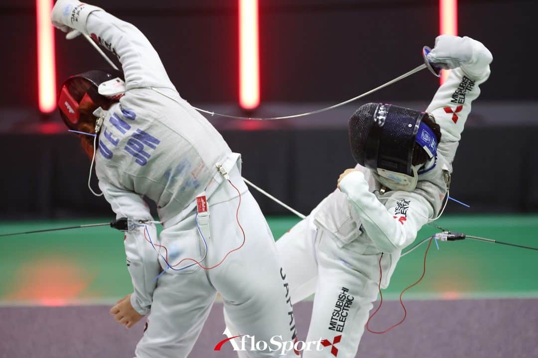 アフロスポーツのインスタグラム：「上野優佳/Yuka Ueno,  宮脇花綸/Karin Miyawaki,  SEPTEMBER 18, 2023 - Fencing :  All Japan Fencing Championships  Women's Foil Final  at Numazu City General Gymnasium, Shizuoka, Japan.   Photo: YUTAKA  #sportphoto #sportphotography #スポーツ写真」