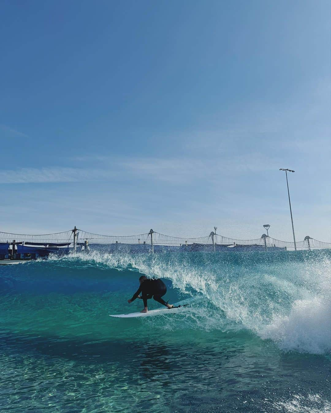 ブランドン・ジェンナーのインスタグラム：「Another epic time at the surf ranch @kswaveco 😊🤙🏼 @patrickoakesmiller」