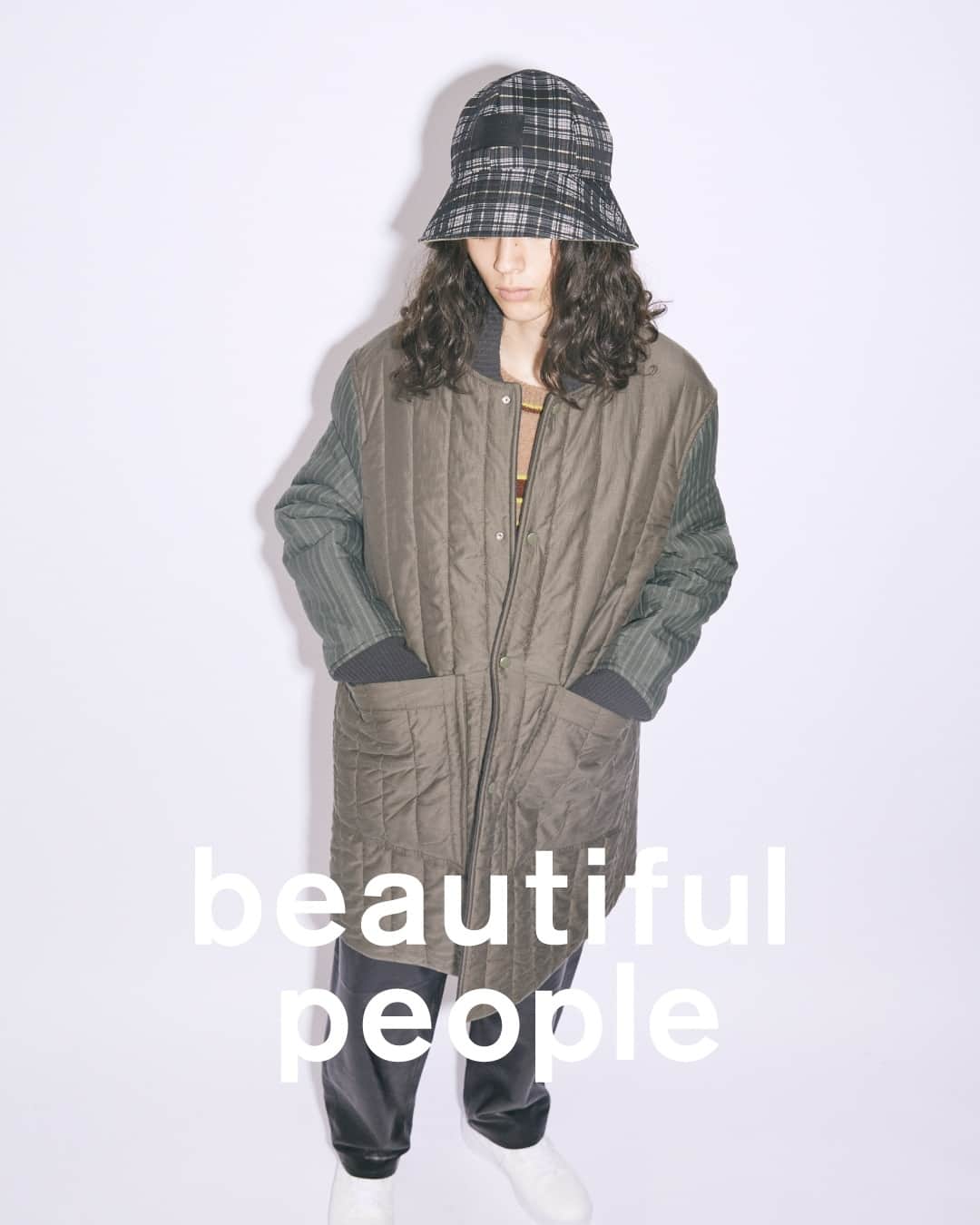 ビューティフルピープルさんのインスタグラム写真 - (ビューティフルピープルInstagram)「Fall/Winter 2023 Collection⁠ Side-C Vol.10 "OMAMAGOTO" OUTERWEAR collection ⁠ Now available in all stores and online. ⁠  ビューティフルピープルでは、今シーズンも様々なコートが登場します。子供服のサイズバランスをベースにした少し違和感のあるコート、本格的かつ伝統的なコートなど、他にはないビューティフルピープルらしいコートをご覧ください。 ⁠ ___⁠ ⁠ ⁠ まるでおままごとをしているかのように、⁠ 日常をもっとたのしいものに。⁠ ⁠ 仕事や学校で着る洋服が、休日にも着たくなるものになったら。⁠ 日常的なスタイルが、1 つや2つではなく様々な形に変化したら。⁠ ユニフォームにダイバーフォームとなる可能性が秘められていたら。⁠ ⁠ UNIFORM ↔️ DIVERFORM⁠ ⁠ DOUBLE-END によって⁠ ユニフォームはダイバーフォームへと進化する。⁠ ⁠ 私たちの日常生活やワードローブから、⁠ そして⁠ 子供のころに着るものや使うものからもインスピレーションを。⁠ まるでおままごとをたのしむようなコレクション。⁠ ⁠ Kidswear for everyone.⁠ ⁠ ※ "OMAMAGOTO": means a play in which children imitate adults in their imaginary worlds. ⁠ ⁠ ___⁠ ⁠ 【beautiful people 直営店舗⁠】⁠⁠⁠⁠ ⁠ ■Online store⁠ www.beautiful-people.jp⁠ ⁠ ■Global Online store⁠ www.beautiful-people-creations-tokyo.com⁠ ⁠ ■ 青山店⁠⁠⁠⁠ 東京都港区南青山3-16-6⁠⁠⁠⁠ ⁠⁠⁠⁠ ■ 新宿伊勢丹店⁠ 伊勢丹新宿店本館2階　⁠⁠⁠⁠TOKYOクローゼット/リ・スタイルTOKYO⁠⁠⁠⁠ ⁠⁠⁠⁠ ■ 渋谷PARCO店⁠ 渋谷パルコ2階⁠ ⁠ ■ ジェイアール名古屋タカシマヤ店⁠ ジェイアール名古屋タカシマヤ4階　モード＆トレンド「スタイル＆エディット」⁠⁠⁠⁠ ⁠⁠⁠⁠ ■⁠阪急うめだ店⁠ 阪急うめだ本店3階　モード⁠⁠⁠⁠ ⁠ ___⁠ ⁠ #beautifulpeople⁠⁠⁠ #ビューティフルピープル⁠⁠⁠ #creationstokyo⁠ #FW23 #23Winter⁠ #SideC ⁠ #DOUBLEEND⁠ #ダブルエンド⁠ #OMAMAGOTO⁠ #UNIFORM⁠ #DIVERFORM⁠ #Kidswearforeveryone」11月8日 11時25分 - beautifulpeople_officialsite