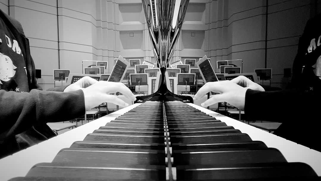 清塚信也のインスタグラム：「#goodday #piano #jazzy #kiyorinP」