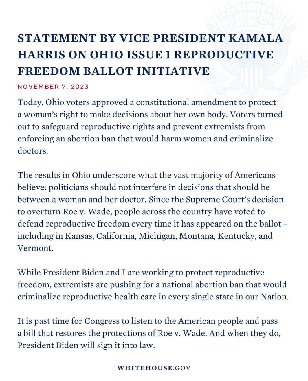 ジョー・バイデンのインスタグラム：「Today, voters in Ohio approved a constitutional amendment to protect reproductive freedom. They stood with the majority of Americans who believe that politicians should not interfere with a woman's right to make decisions about her own body.  Read my full statement.」