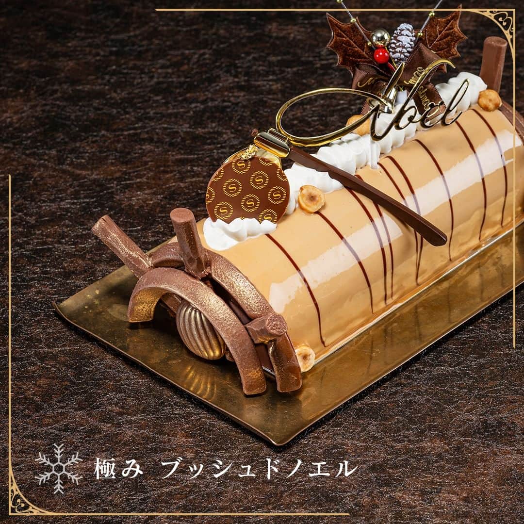 Sheraton Yokohamaさんのインスタグラム写真 - (Sheraton YokohamaInstagram)「✧クリスマスコレクション2023✧  “あまおう”をたっぷりと使用した「極み　あまおうのクリスマスショートケーキ」や、栗の王様"利平栗"を惜しみなく使った「極み 利平栗モンブラン」など”極み"シリーズ3種のほか、毎年大人気の「ナポレオン」や、伝説のカカオと呼ばれるベネズエラ産カカオ"チュアオ"を使用した「チュアオ ショコラ」など、バラエティ豊かな6種類のケーキをご用意しております🎂  ■ご予約期間：2023/10/5(木)～12/10(日) ■お引渡期間：2023/12/15(金)～12/25(月)  詳細はプロフィールのリンクの「最新情報はこちら」からどうぞ➡️ @sheratonyokohama　　　　　  #横浜ベイシェラトン #横浜 #横浜ホテル #横浜駅 #横浜スイーツ #ホテルスイーツ  #クリスマス #クリスマスケーキ  #クリスマスケーキ予約 #クリスマススイーツ #ホテルケーキ #苺 #ホテルクリスマス #ホリデーシーズン #あまおう #クリスマスショートケーキ #利平栗 #モンブラン #利平栗モンブラン #ナポレオン #ナポレオンパイ #ブッシュドノエル  #sheratonyokohama #sheraton #yokohamahotel #yokohama  #christmascake #christmassweets #festive #holidayseason」11月8日 11時44分 - sheratonyokohama