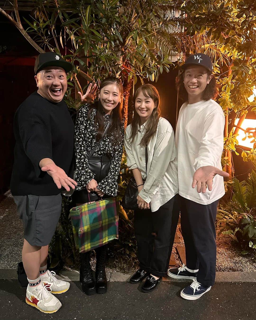 のインスタグラム：「山本さん西野さんの結婚をお祝いする会 なのに… 山本さんにご馳走になってしまった夜。 楽しくて幸せな時間でした。 とにかく こんな日が来るなんて… 最高じゃん！」