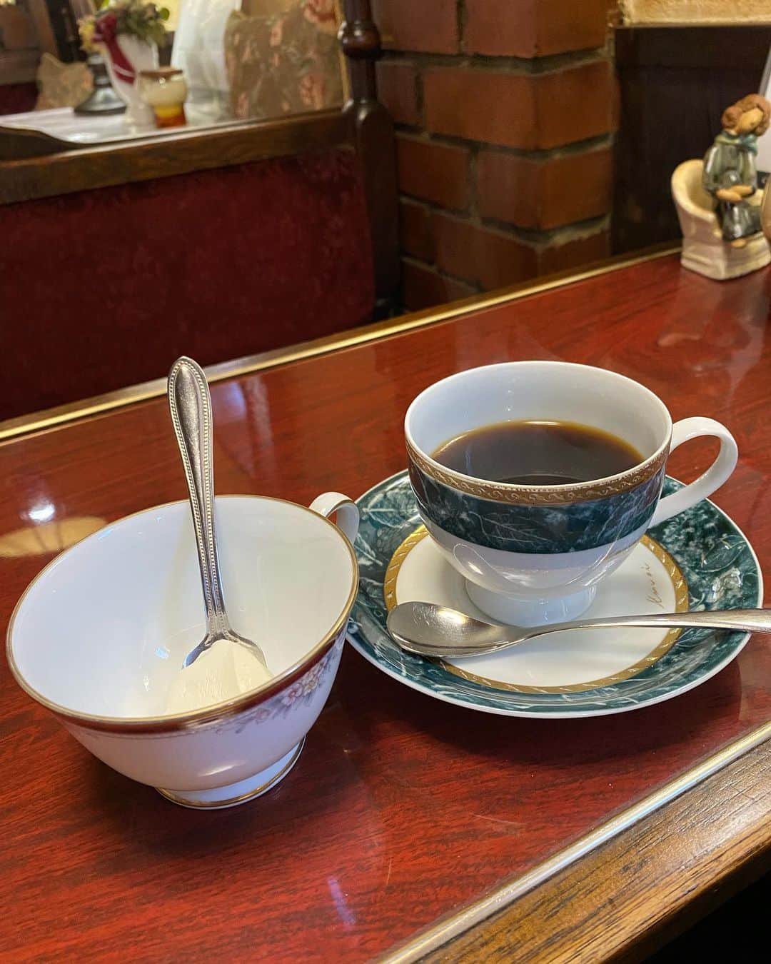 大森はじめさんのインスタグラム写真 - (大森はじめInstagram)「ステキなかわいい喫茶店でした♡  #釧路  #喫茶エルシド  #喫茶店  #喫茶メシ  #ナポリタン」11月8日 12時39分 - h.omori