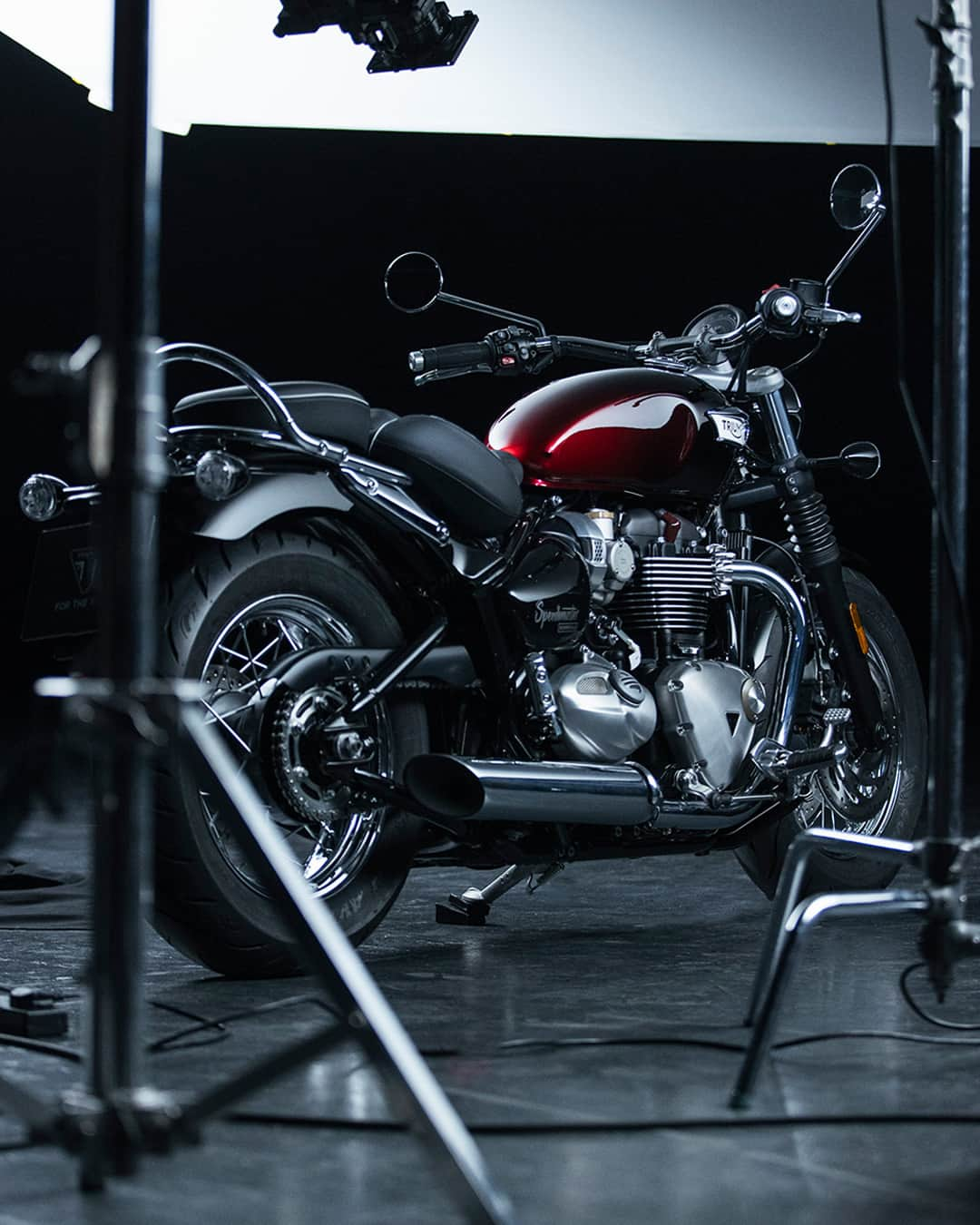 Triumph Motorcycles Japanさんのインスタグラム写真 - (Triumph Motorcycles JapanInstagram)「新登場のモダンクラシックコレクション「トライアンフ ステルス・エディション」。⁣ 職人技が光る芸術性の高いモデルです。⁣ ⁣ #TriumphStealthEditions #トライアンフ #トライアンフはかっこいい #バイク #バイク好きな人と繋がりたい #バイクのある風景 #バイクが好きだ #バイク好き #バイク乗りと繋がりたい #理想のライドがそこにある #triumph #ForTheRide #OfficialTriumph #TriumphMotorcycles」11月8日 13時00分 - triumph_motorcycles_japan