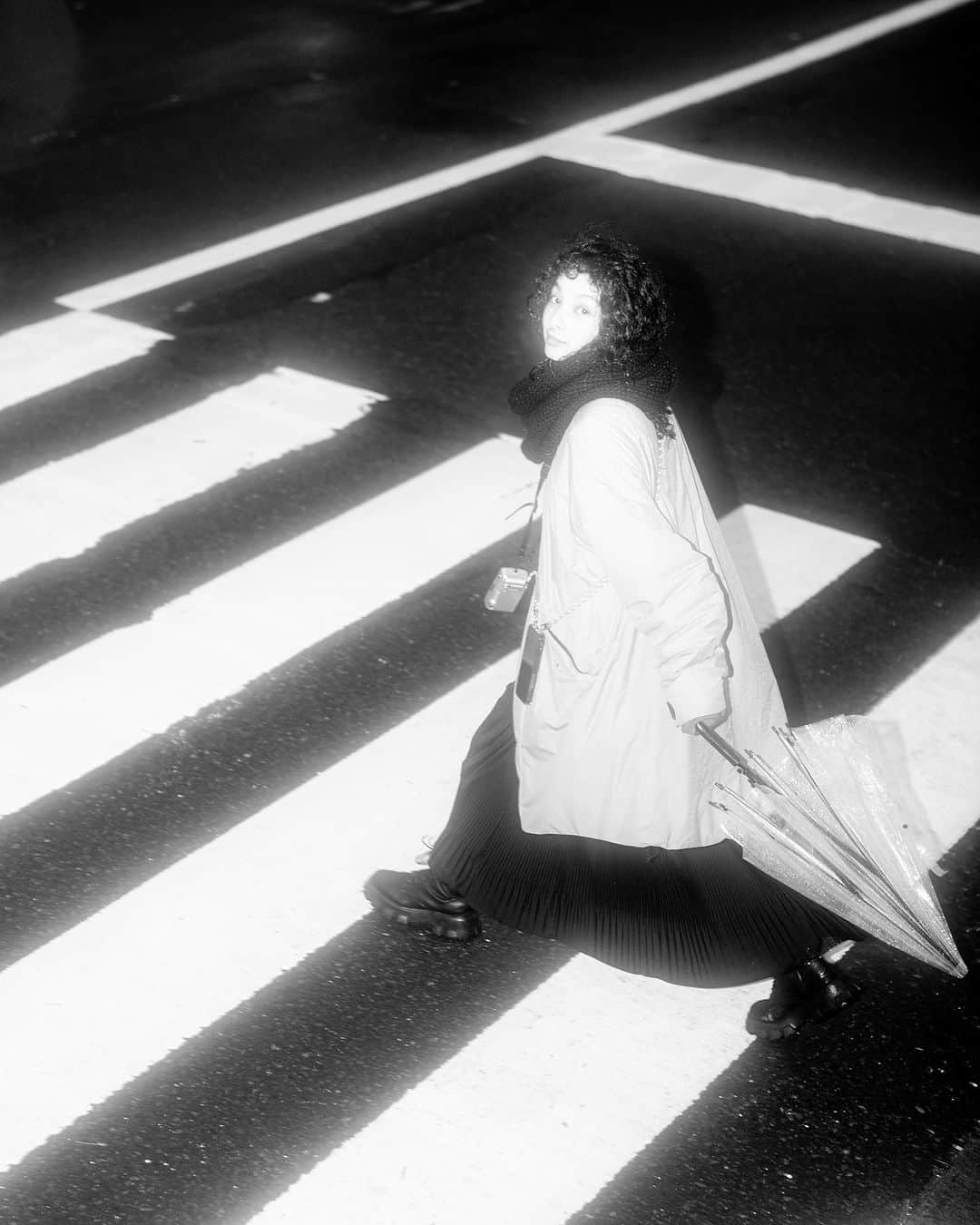 蒼葉えるさんのインスタグラム写真 - (蒼葉えるInstagram)「いつかの散歩  P @naohiromatsumoto_nmnm」11月8日 13時19分 - l_aoba