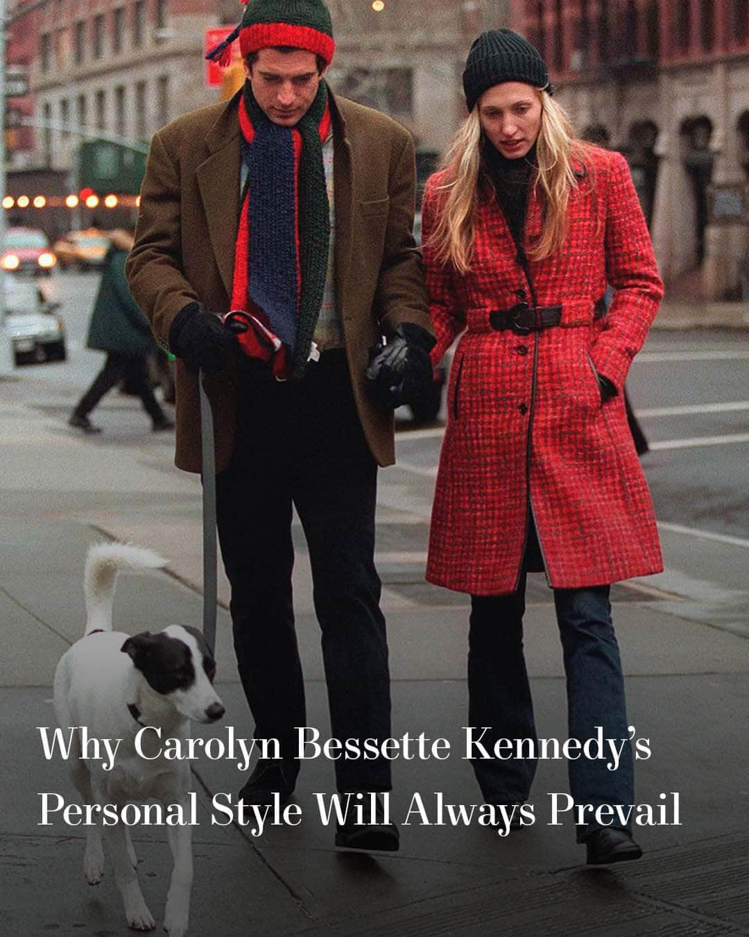 Harper's BAZAARのインスタグラム：「Carolyn Bessette Kennedy knew her personal style through and through. The late publicist and socialite didn’t embrace trends—in actuality, she rejected them. Instead, she dedicated herself to silhouettes, brands, and specific pieces that inherently worked for her. Among those pieces were her coats.  “Women who are in the public eye, in front of a camera, are often politicians or royalty, have always used coats or dress coats as a focal point in their wardrobe,” writes @sunitakumarnair in her new book CBK: Carolyn Bessette Kennedy: A Life in Fashion. Carolyn’s mother-in-law, Jacqueline Kennedy Onassis, had the same affinity, but where Jackie’s dress coats “always had an overt ladylike quality to them, either in the details, buttons, color, finishing, or shape,” Carolyn rejected obvious saccharine trimmings. She had her own coat song.  Keep reading at the link in bio.」