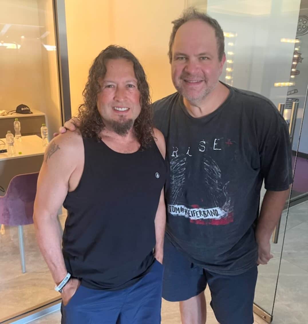 Queensrycheのインスタグラム：「Thanks go out to @eddietrunk for his interview with Whip the other day for #trunknation from Cancun @thesands.rocks. If you missed the interview it's now up on the siriusxm app and at trunknationsxm. Thanks to @blabbermouth.net_official for reporting: https://blabbermouth.net/news/queensryches-michael-wilton-says-his-solo-album-is-about-halfway-done  #queensryche #cancun #mexico #interview #michaelwilton #whip #eddietrunk #80sintthesand #soloalbum」