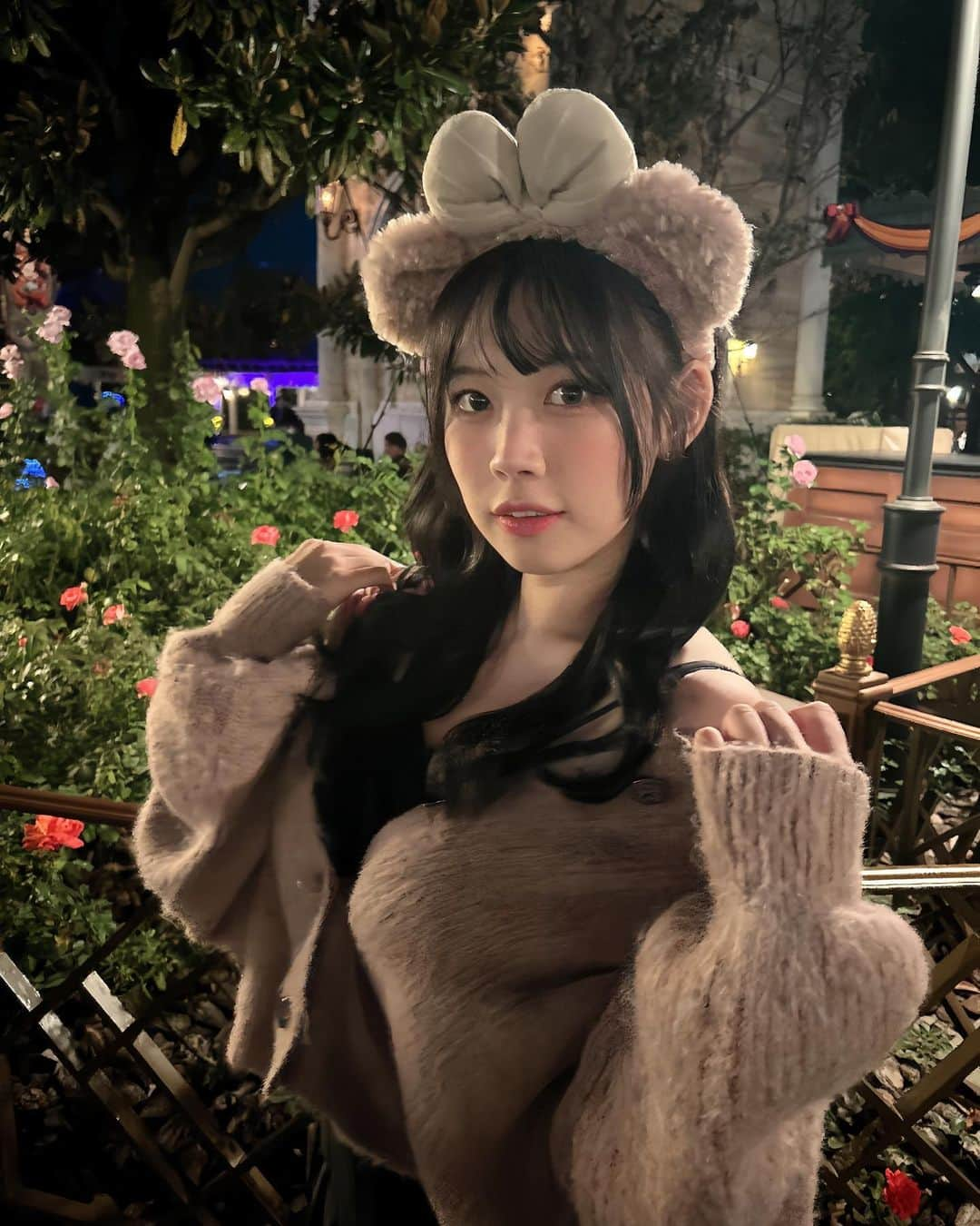 篠見星奈さんのインスタグラム写真 - (篠見星奈Instagram)「. GN🐻🌹🎀  . #disney #disneysea #Shelliemay #ディズニーコーデ #篠見星奈」11月8日 23時06分 - shinomi_seina