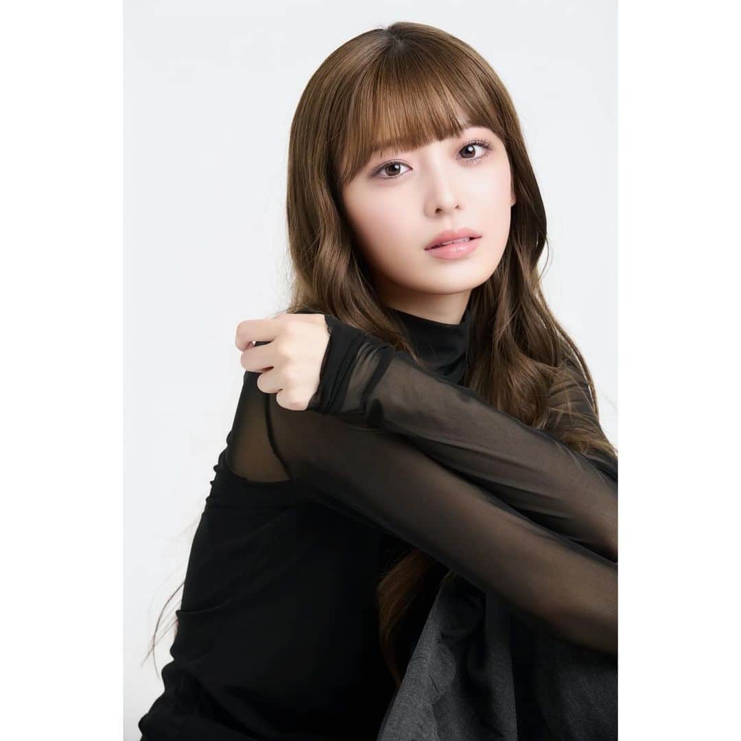 斉藤花耶のインスタグラム：「【イベント情報💫】  ／  12月3日(日) ファンイベント「Rose会」🌹  ＼  会場:J−SQUARE SHINAGAWA 1部 15:00〜16:30 2部 18:00〜19:30  この形でのイベントは最終回になります。 みんな是非会いにきてください✨🤝🏻"  詳細はストーリーズにて✉️」