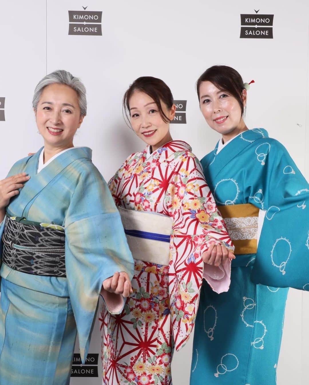 近藤サトさんのインスタグラム写真 - (近藤サトInstagram)「東京きものサローネ行っきました。YouTubeサト読ムでも配信します！ #kimono #着物」11月8日 15時48分 - sato_greyhair