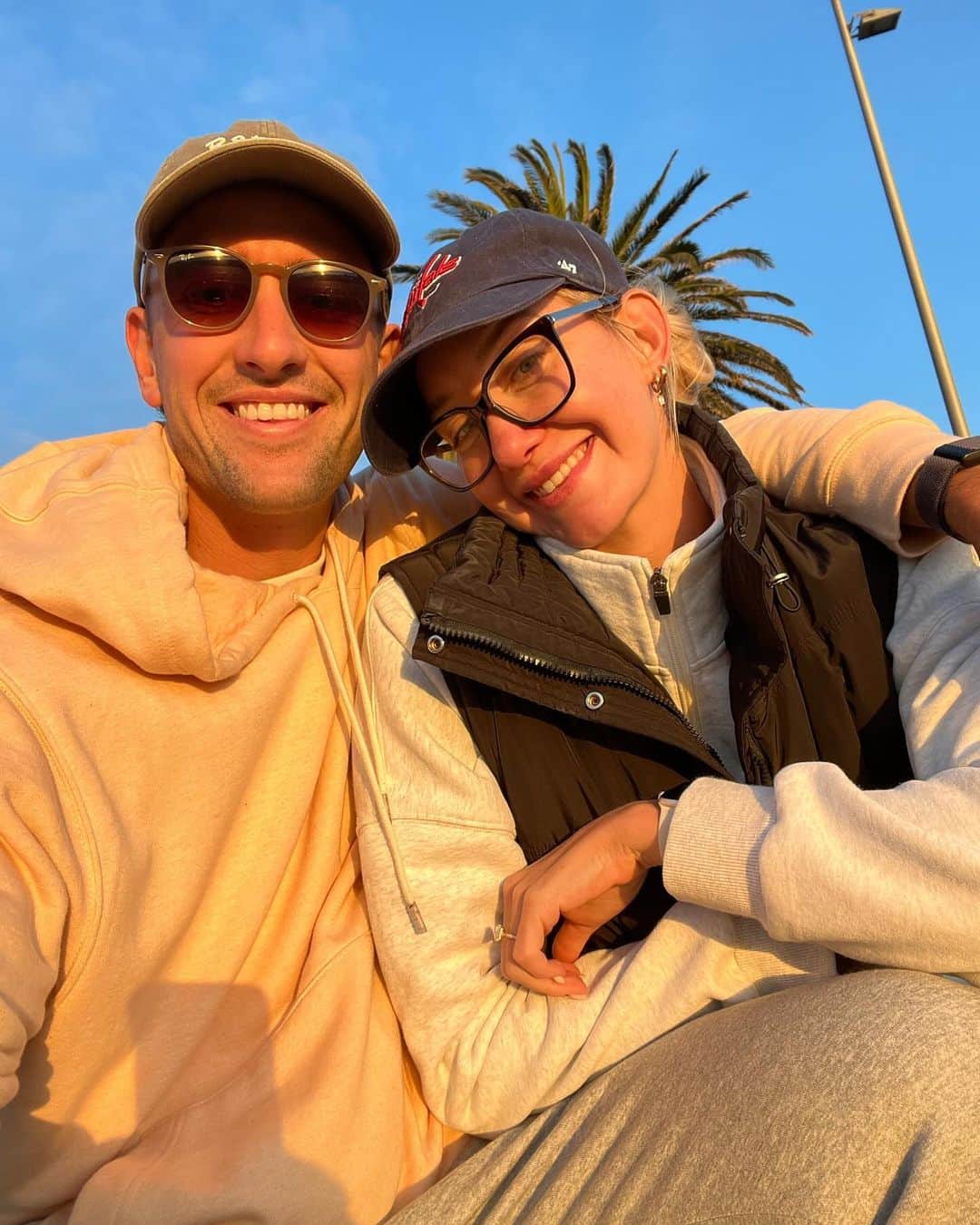 マディソン・ウィルソンのインスタグラム：「Happy Birthday to my forever 🤍 @mattshort_」