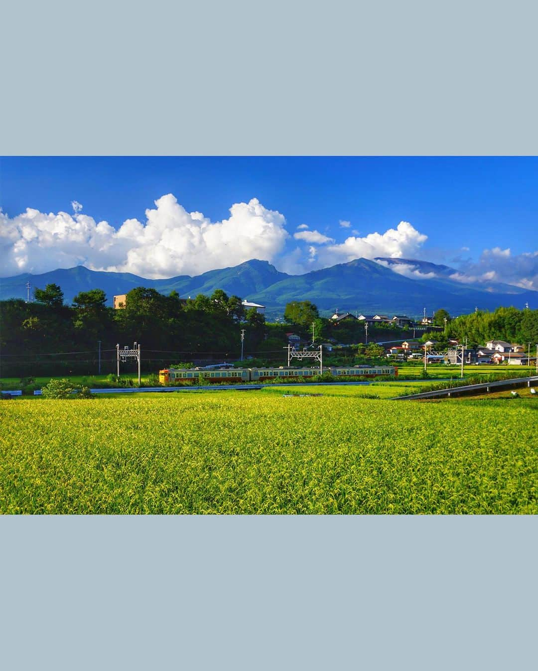 ?長野県 観光 公式インスタグラム さんのインスタグラム写真 - (?長野県 観光 公式インスタグラム Instagram)「// 「インスタアワード2023夏 受賞作品　2日目」  🏅長野県観光インスタアワード2023夏🏅 #長野の駅物語夏  👑受賞作品紹介　最優秀賞・優秀賞👑 今夏に募集いたしました 「県内鉄道7社連携 長野県観光インスタアワード2023夏」✨  今回も #長野のいいところ いっぱいの 数多くの素晴らしい作品に ご応募いただきました📸  長野の魅力が詰まった 見事選ばれました受賞作品を 昨日に引き続き ご紹介いたします🚃  昨日投稿しました 特別賞もぜひ御覧くださいね😊  ☆☆☆☆☆☆☆☆☆☆☆☆☆  👑Top Prize / 最優秀賞👑 🏅「替佐駅」(Kaesa Station) ＠中野市 (Nakano City) Photo by @nobuoman_inoue  👑Award of Excellence / 優秀賞👑 🏅「平原駅」(Hirahara Station) ＠小諸市(Komoro City) Photo by @kamekiti0122  🏅「信濃大町駅」(Shinano-Ōmachi Station) ＠大町市(Omachi City) Photo by @kassy.photo  🏅「別所温泉駅」(Bessho-onsen Station) ＠上田市(Ueda City) Photo by @s.3102.g  🏅「八木沢駅」(Yagisawa Station) ＠上田市(Ueda City) Photo by @ss.photo_0002  🏅「夜間瀬川」(Yomase River) ＠山ノ内町 (Yamanouchi Town) Photo by @yoichiuzeki  ＝＝＝＝＝＝＝＝＝  Nagano Tourism Insta Awards (Summer 2023) – Day 2  Top Prize and Award of Excellence Winners  This summer, we accepted entries for the Nagano Tourism Insta Awards (Summer 2023) in cooperation with the seven railway companies operating in Nagano.  This time as well, we received a lot of great works showcasing Nagano’s charm.   Continuing where we left off yesterday, we’d like to introduce the top prize and award of excellence winners. If you haven’t already, check out the special award winners that we posted yesterday!  ＿＿＿＿＿＿＿＿＿　  Location / Nagano , Japan   #おうちでながの #長野のいいところ #夏の思い出 #結果発表  ＿＿＿＿＿＿＿＿＿  🍁インスタアワード秋冬⛄作品募集中📷  #長野の列車旅秋冬 撮影場所(長野県内に限ります) をキャプションに入れて 応募期間（10/16～1/31）に投稿してください。 優秀作品に選ばれると 長野県特産品セットをプレゼント🎁」11月8日 17時00分 - nagano_japan