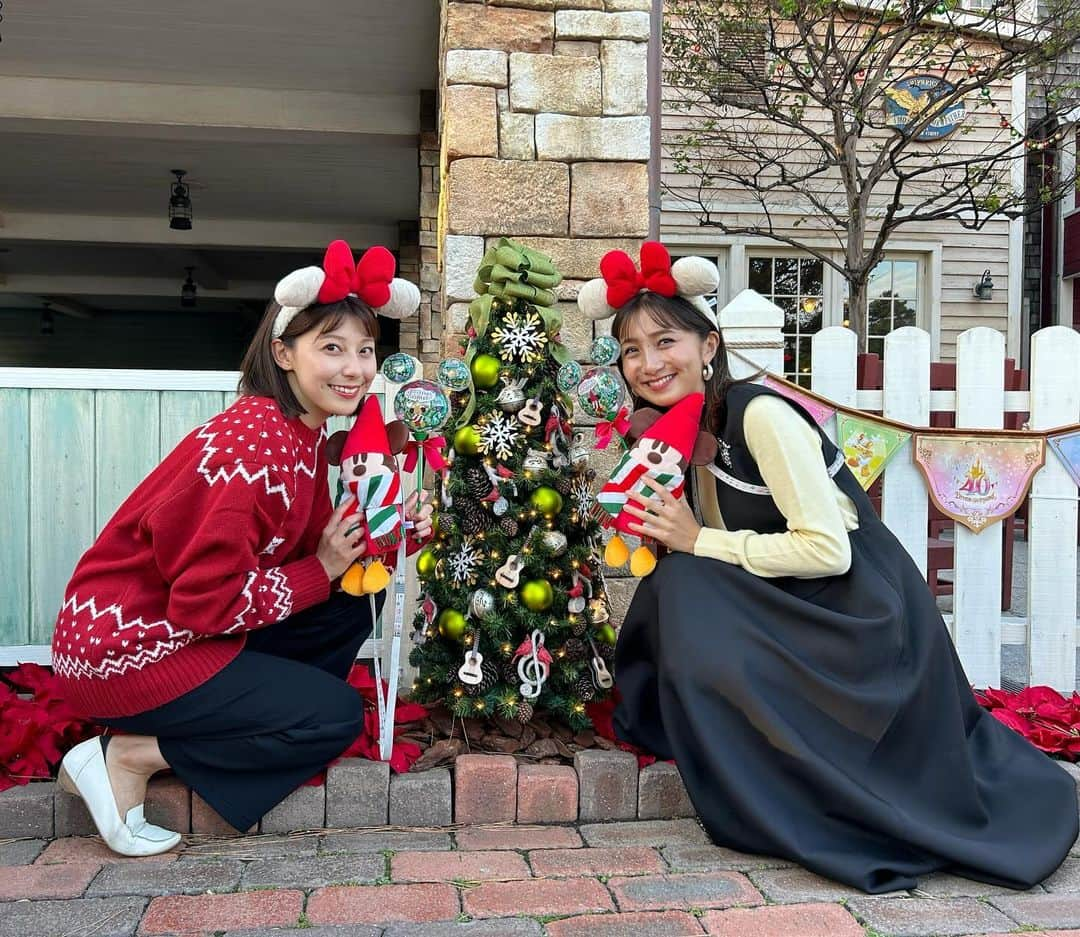 近藤夏子さんのインスタグラム写真 - (近藤夏子Instagram)「.    中継前日は、彩子さんとディズニーシーでロケ🐭🤍 　 　 優しい先輩が近くにいて幸せです💗 　 . #ディズニーシー #クリスマス」11月8日 17時14分 - kondokako0804