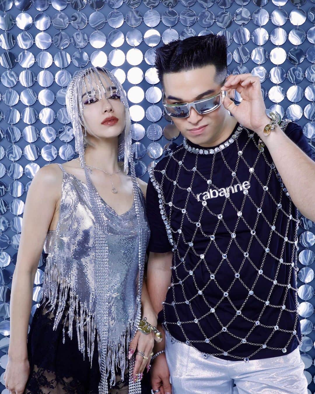 のインスタグラム：「@hm @rabanne 🪩💎✨ #rabanneHM #エイチアンドエム #PR」